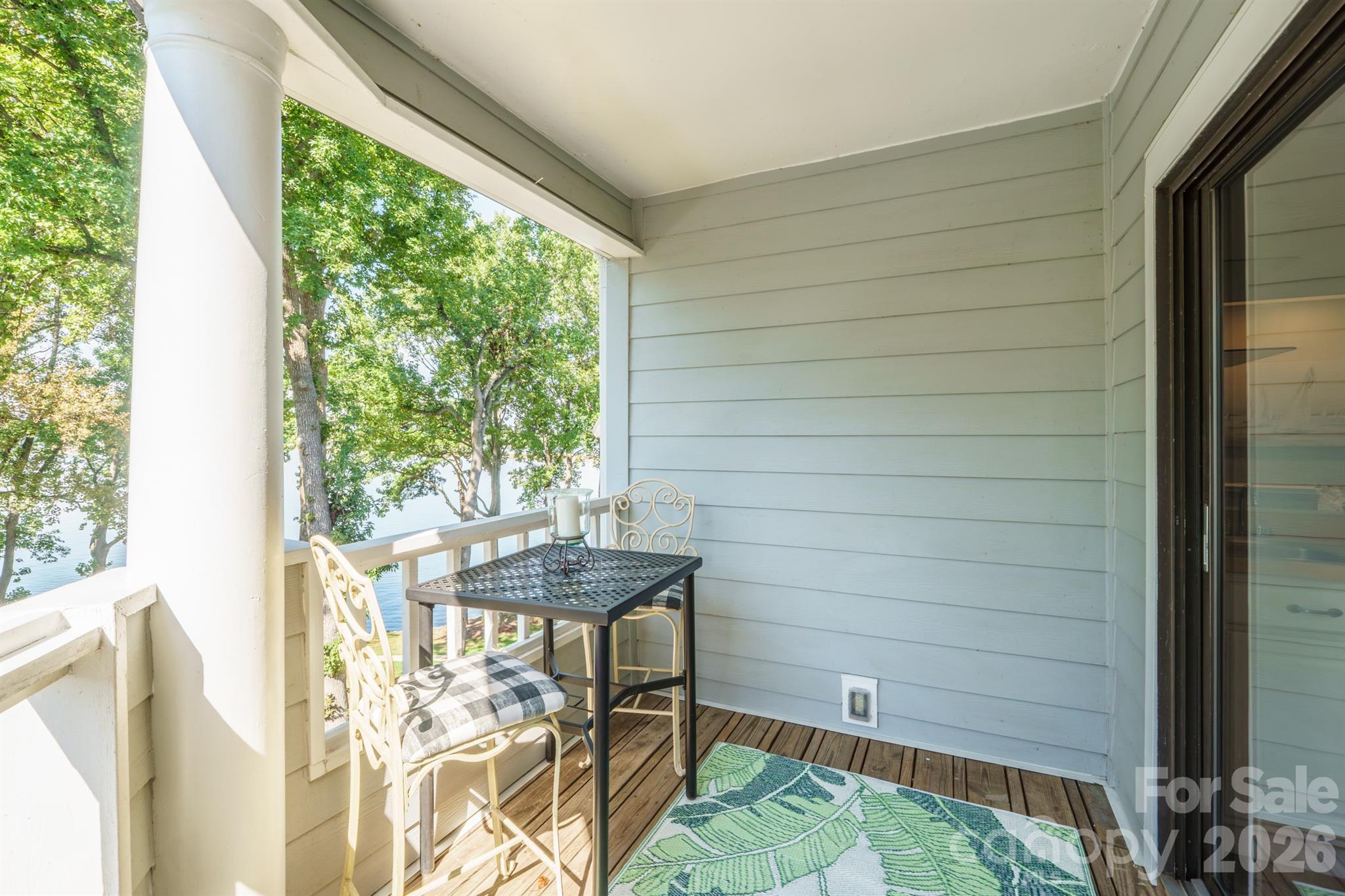 Private balcony with waterfront view - 327 Northwest Drive, Davidson