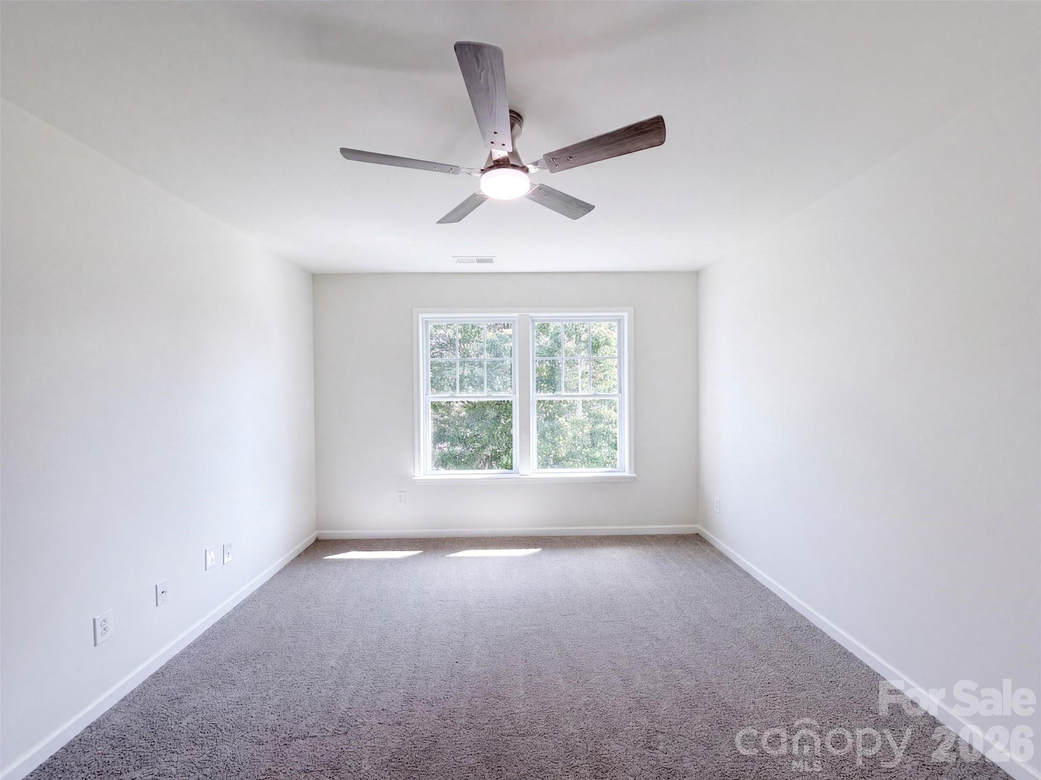 Single Family Residence at 164 Altondale Drive, Statesville, photo 4 of 17