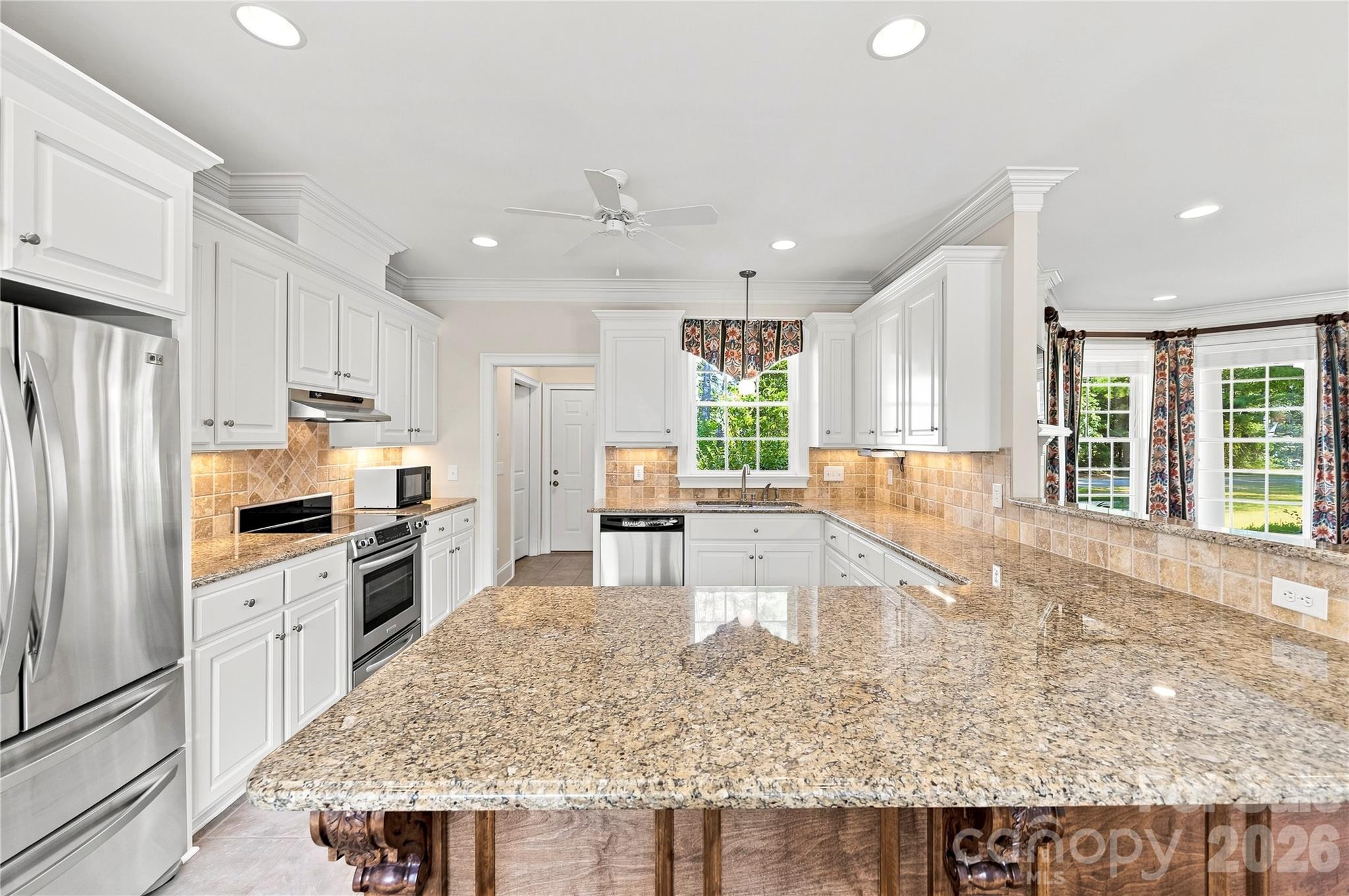 In-law suite kitchen - 393 Youngs Bend Road, Kershaw