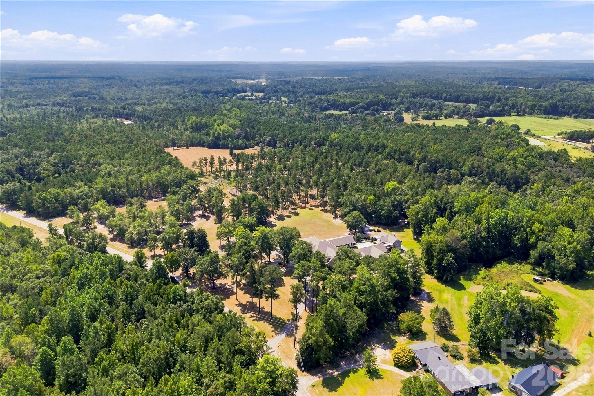 Single Family Residence at 393 Youngs Bend Road, Kershaw, photo 42 of 48