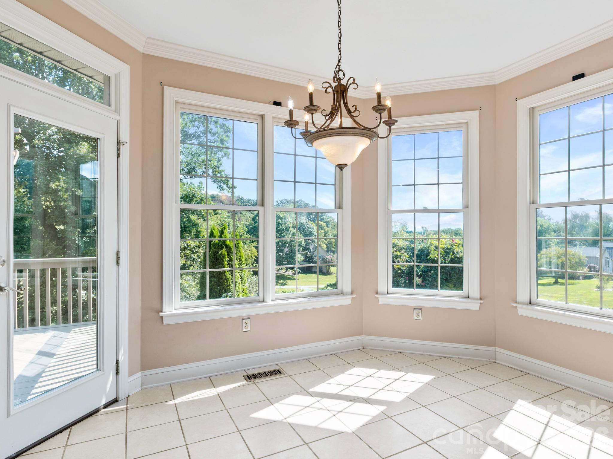 Single Family Residence at 7 Round Robin Lane, Mills River, photo 8 of 33