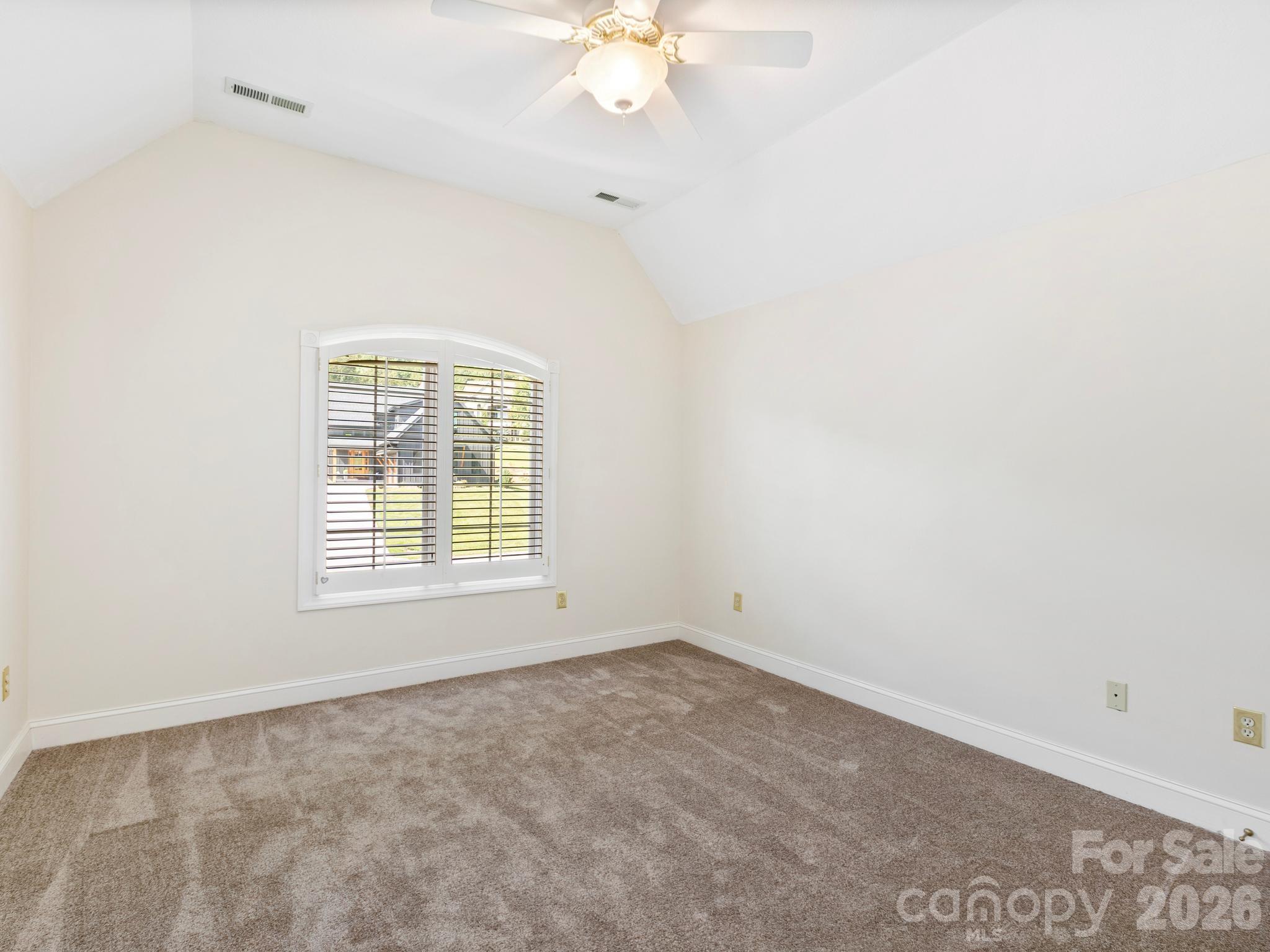Single Family Residence at 7 Round Robin Lane, Mills River, photo 16 of 33