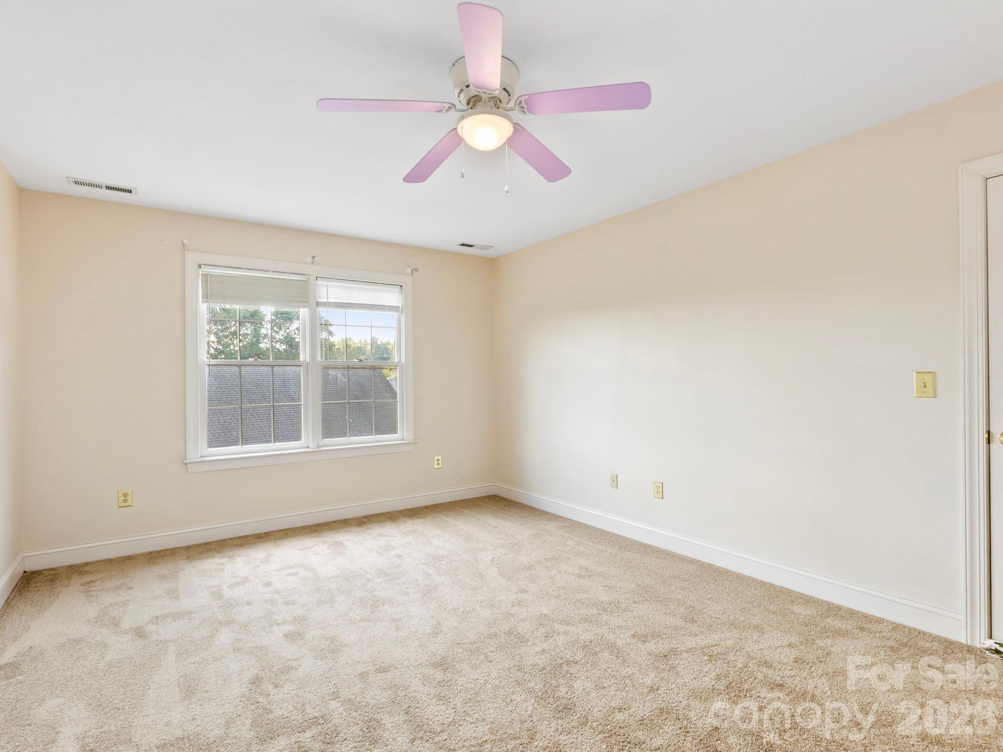 Single Family Residence at 7 Round Robin Lane, Mills River, photo 18 of 33