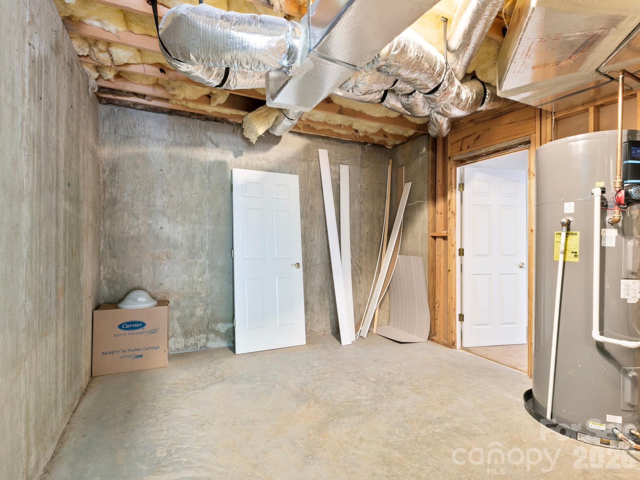 Single Family Residence at 7 Round Robin Lane, Mills River, photo 24 of 33