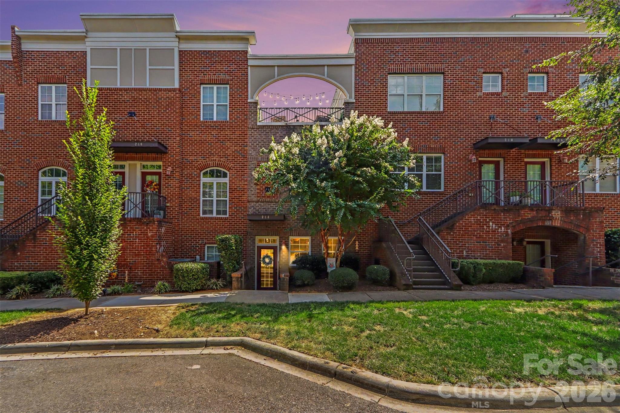 214 Harbour Place Drive