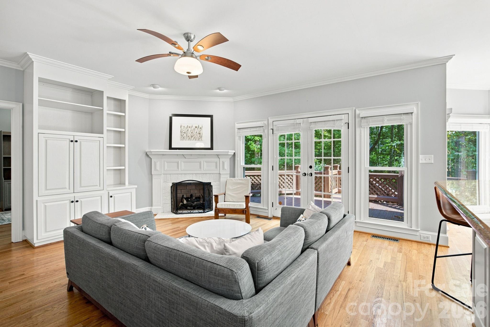Single Family Residence at 3726 Ashford Leigh Court, Charlotte, photo 10 of 48