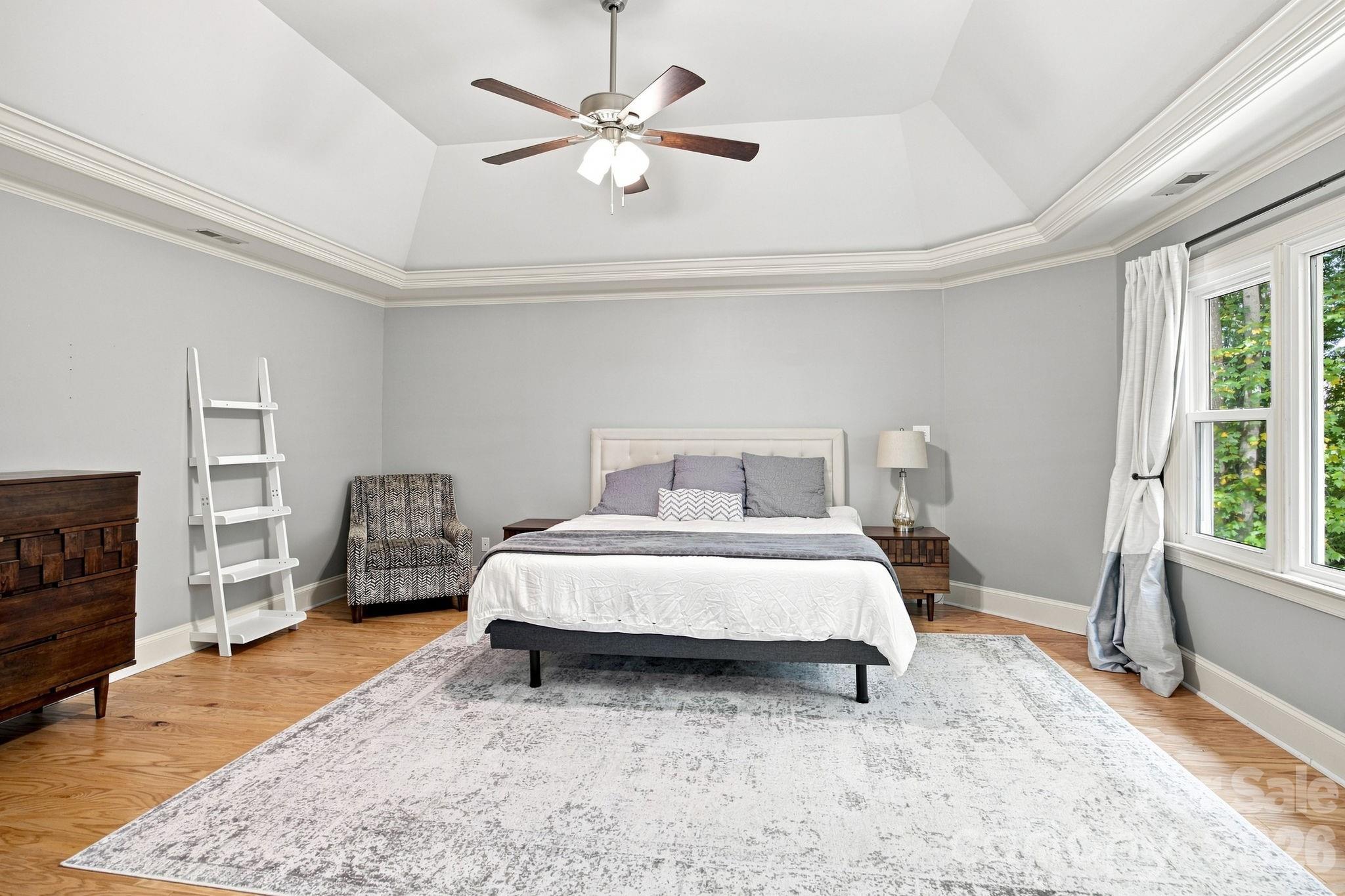 Single Family Residence at 3726 Ashford Leigh Court, Charlotte, photo 20 of 48