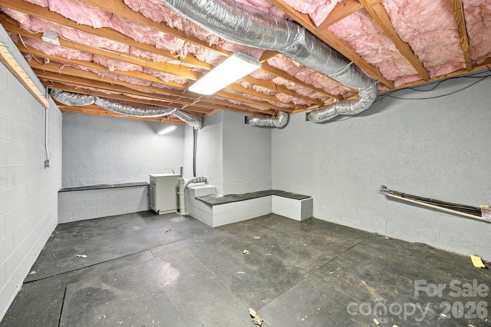 Single Family Residence at 3726 Ashford Leigh Court, Charlotte, photo 33 of 48