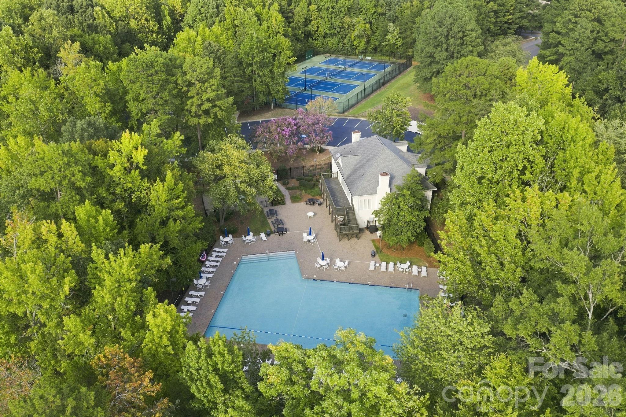 Single Family Residence at 3726 Ashford Leigh Court, Charlotte, photo 41 of 48