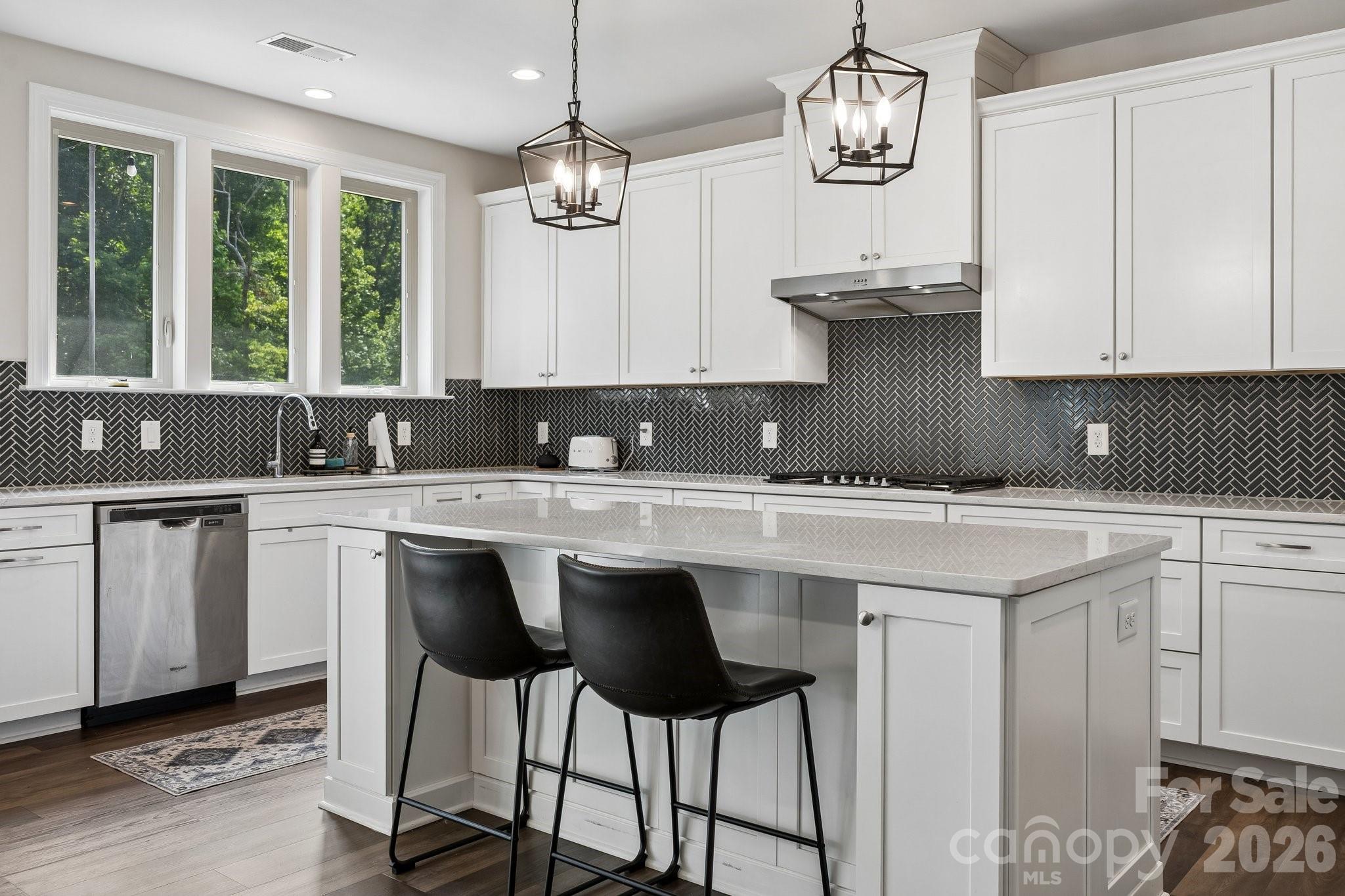 Single Family Residence at 263 Forsythia Lane, Tega Cay, photo 14 of 37