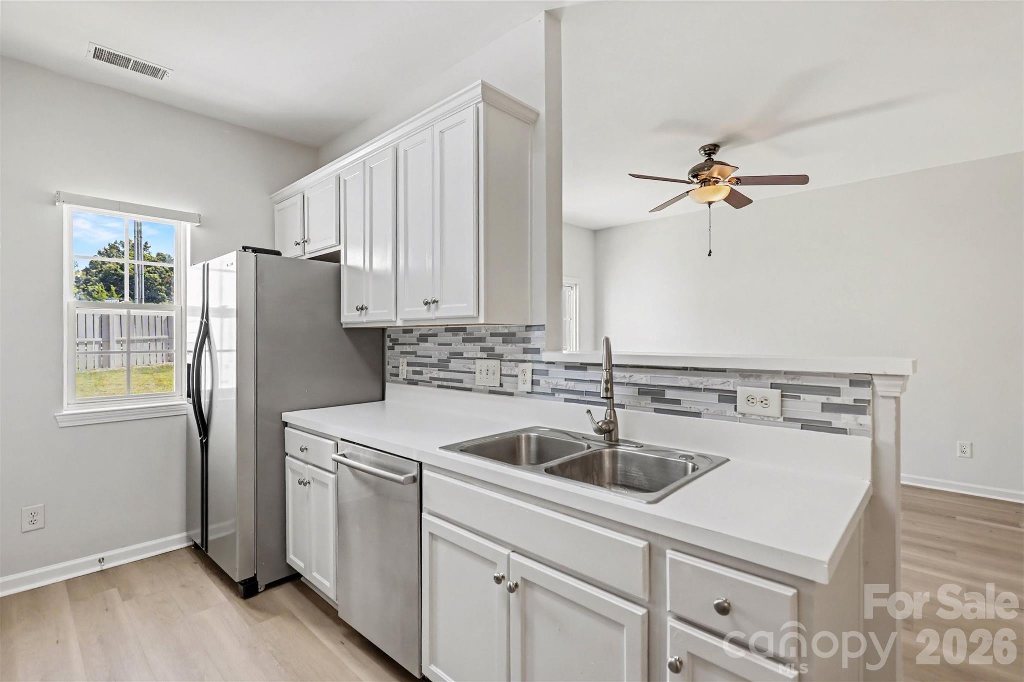 Townhouse at 9610 Walkers Glen Drive NW, Concord, photo 12 of 40