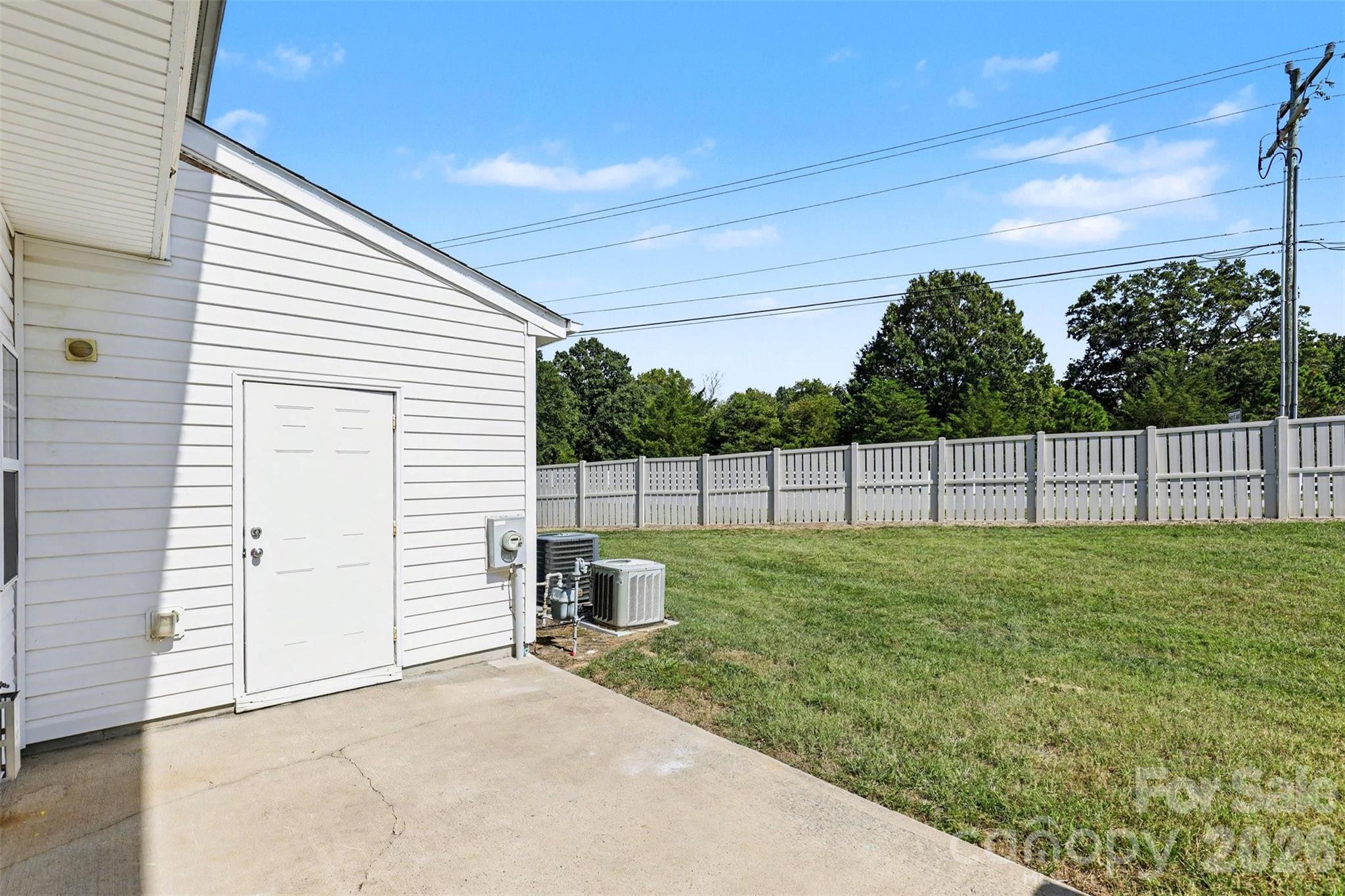 Townhouse at 9610 Walkers Glen Drive NW, Concord, photo 28 of 40