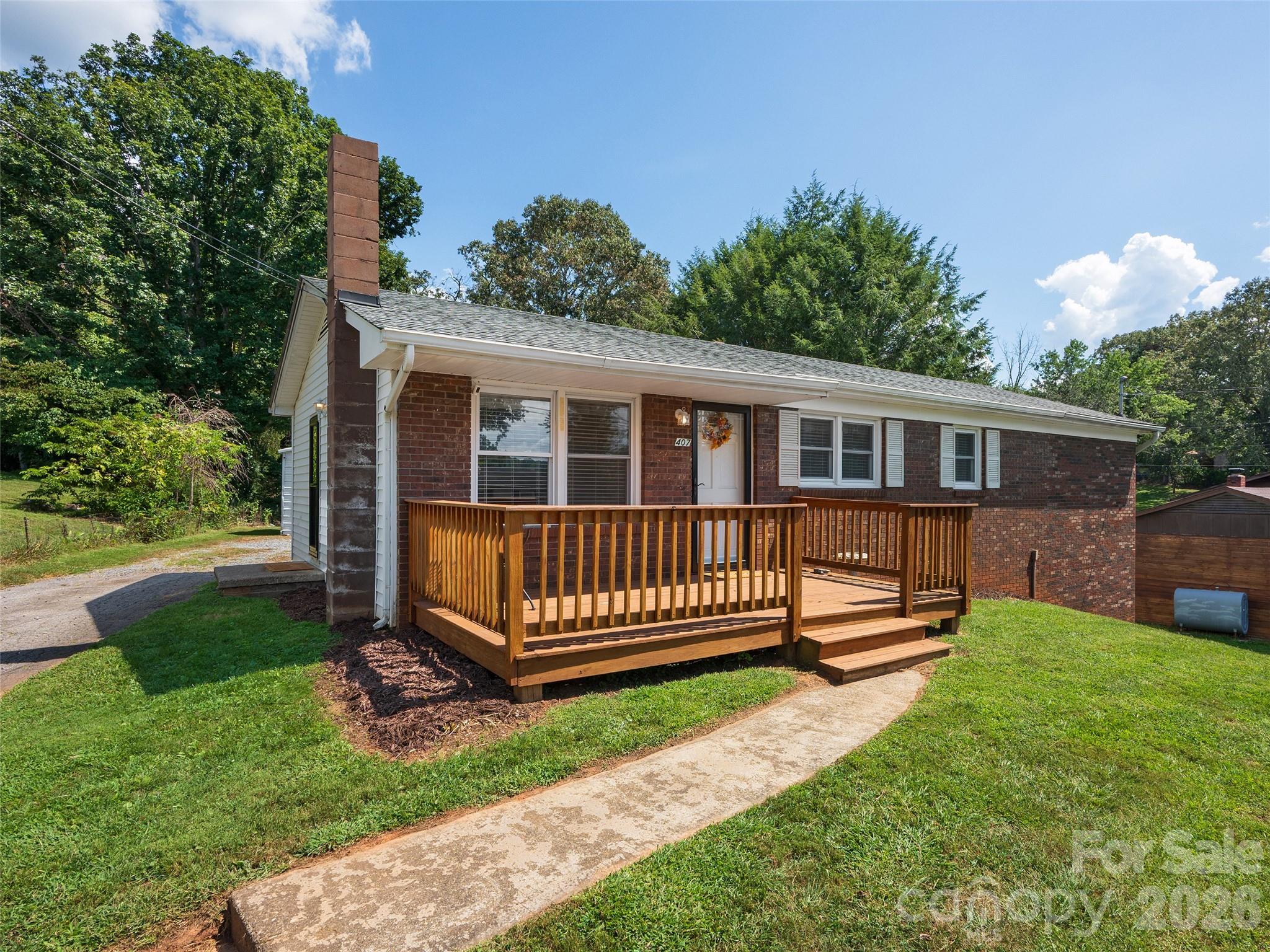 407 Lower Grassy Branch Road