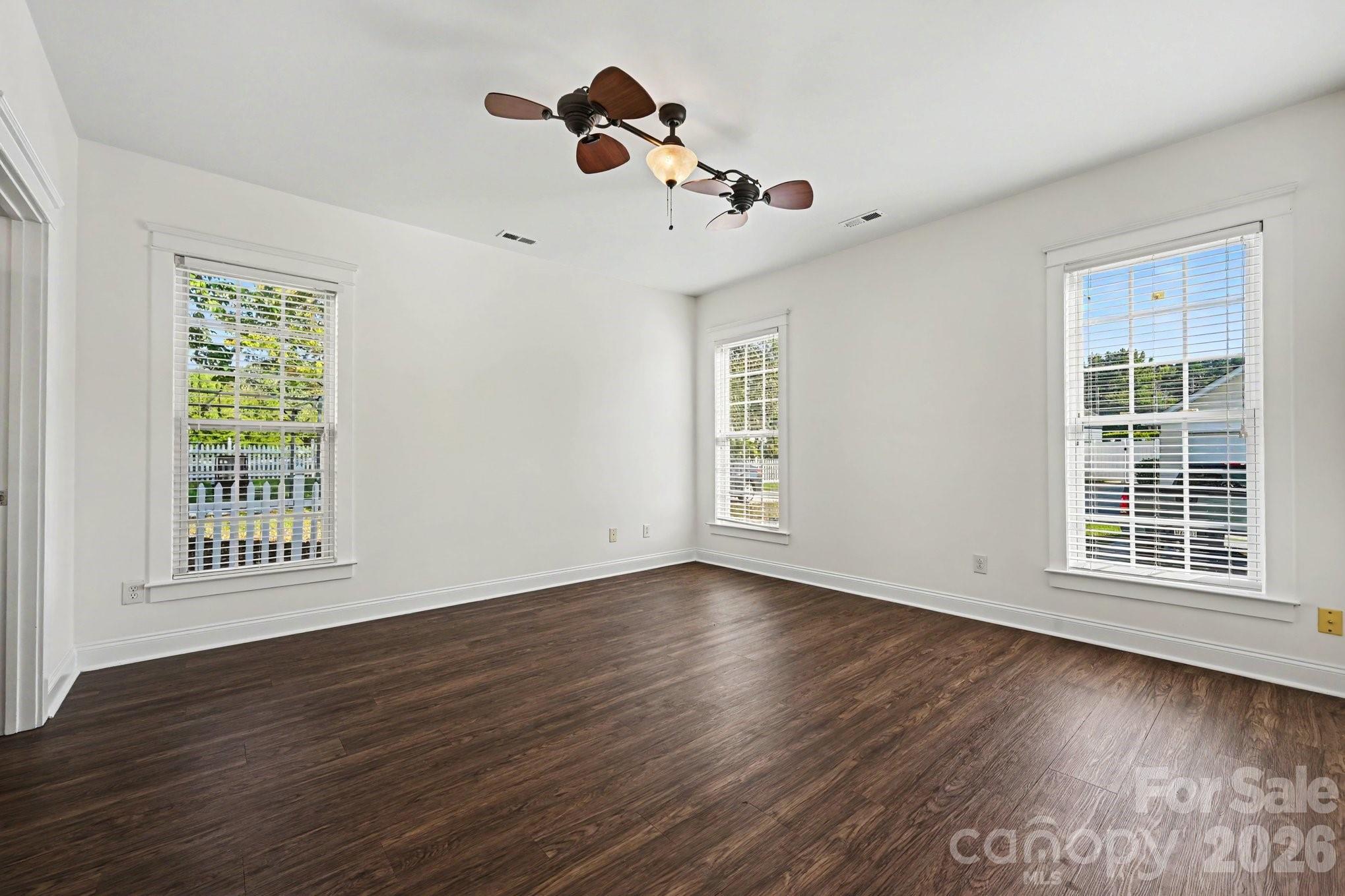 Single Family Residence at 13640 Swinton Road, Huntersville, photo 14 of 19