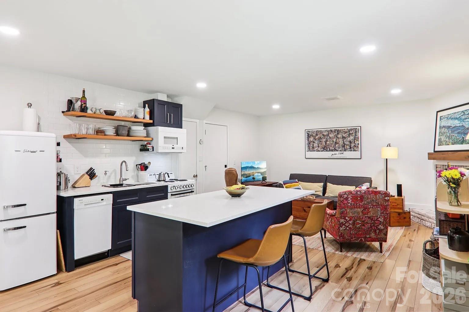 Separate 675 sqft apartment- currently rents for $1,700/month. - 333 Kenilworth Road, Asheville