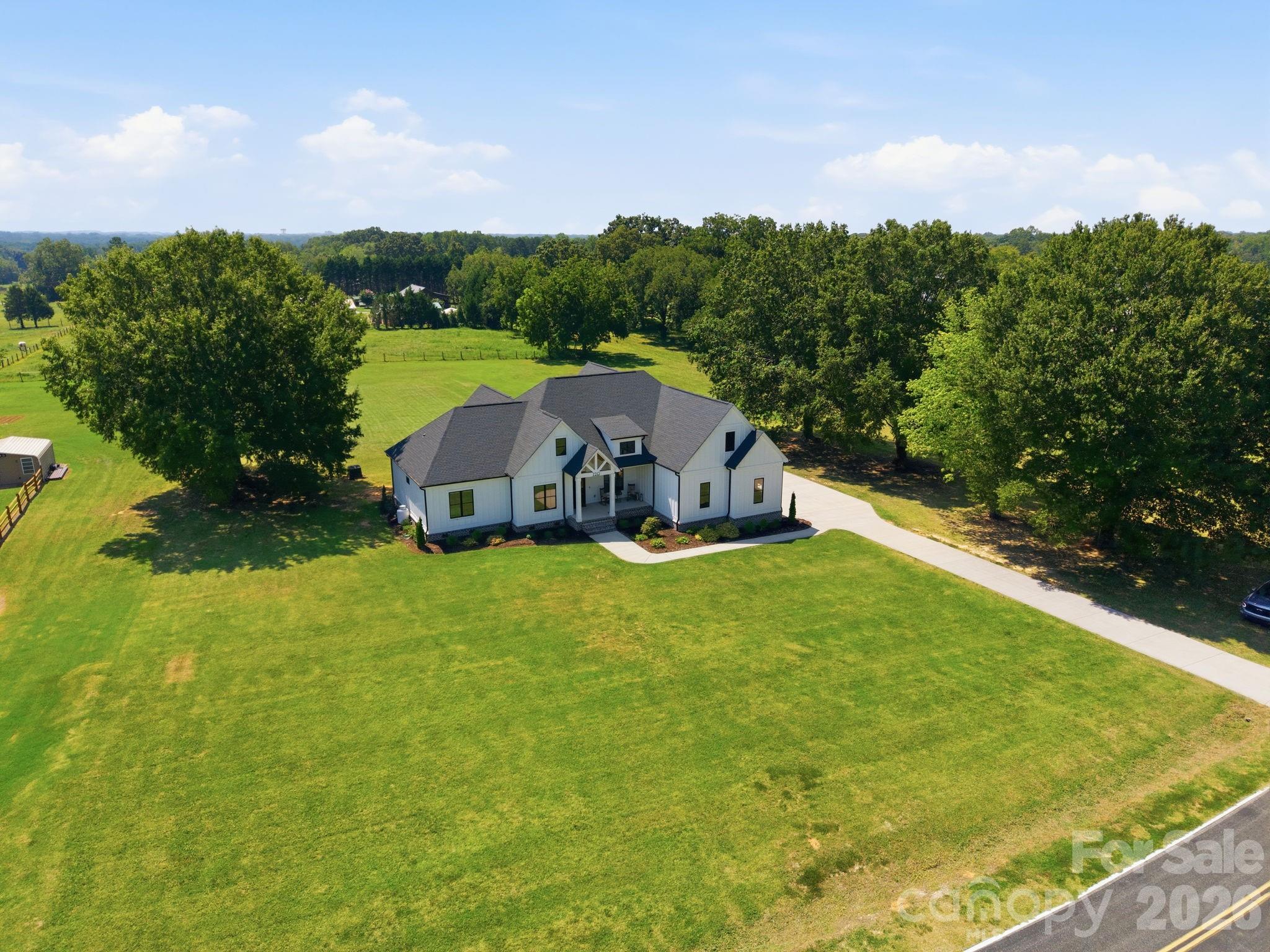 Single Family Residence at 720 Trexler Loop, Salisbury, photo 3 of 48