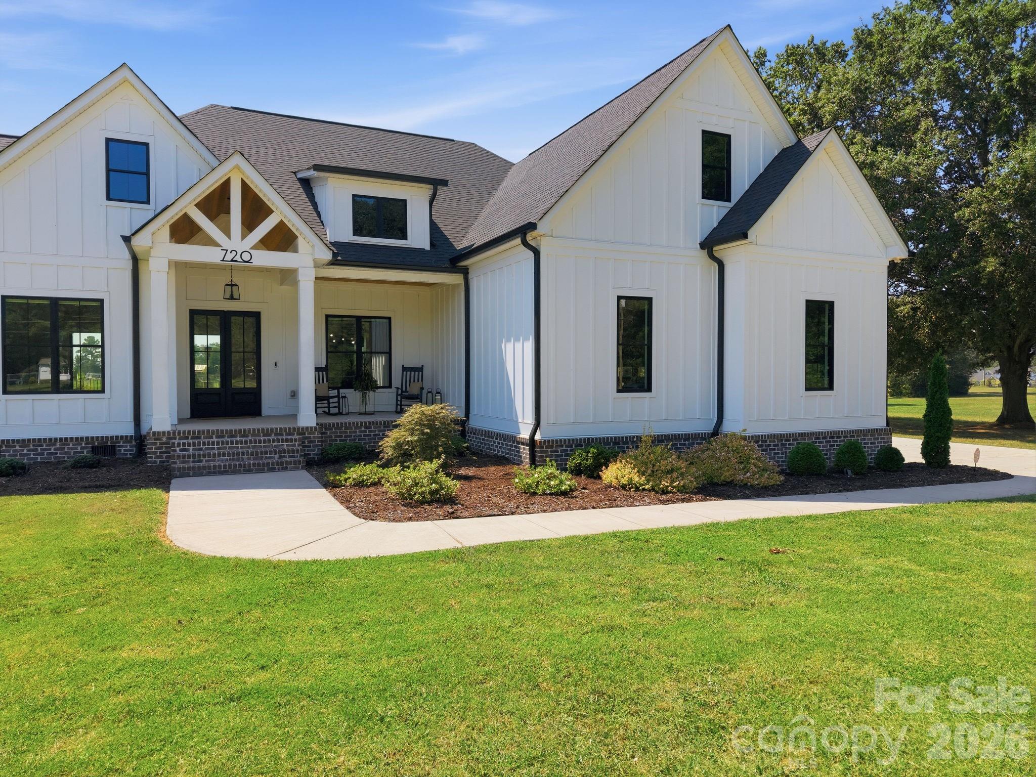 Single Family Residence at 720 Trexler Loop, Salisbury, photo 7 of 48