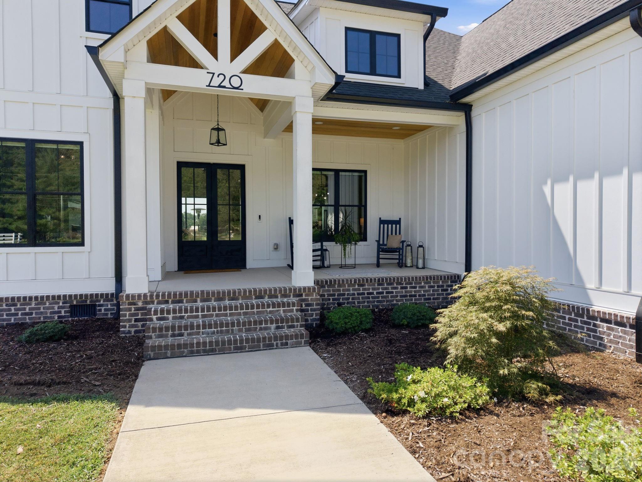 Single Family Residence at 720 Trexler Loop, Salisbury, photo 8 of 48