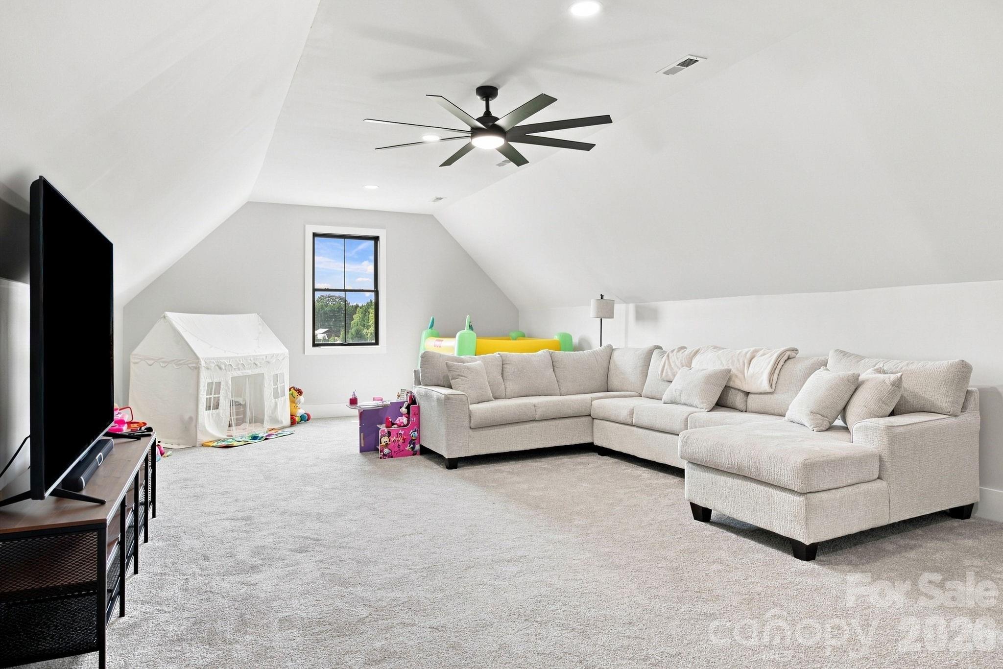 Single Family Residence at 720 Trexler Loop, Salisbury, photo 35 of 48