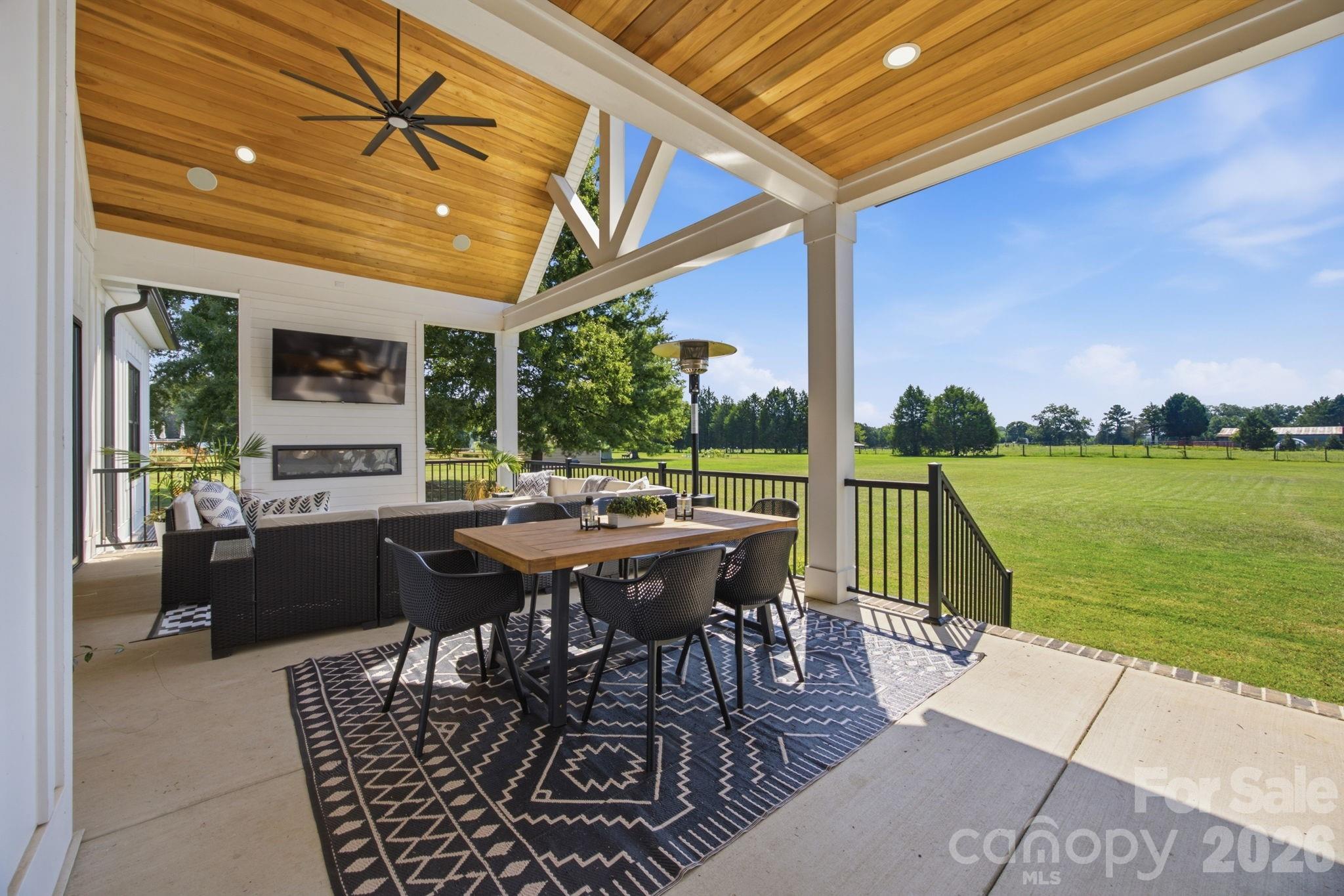 Single Family Residence at 720 Trexler Loop, Salisbury, photo 36 of 48