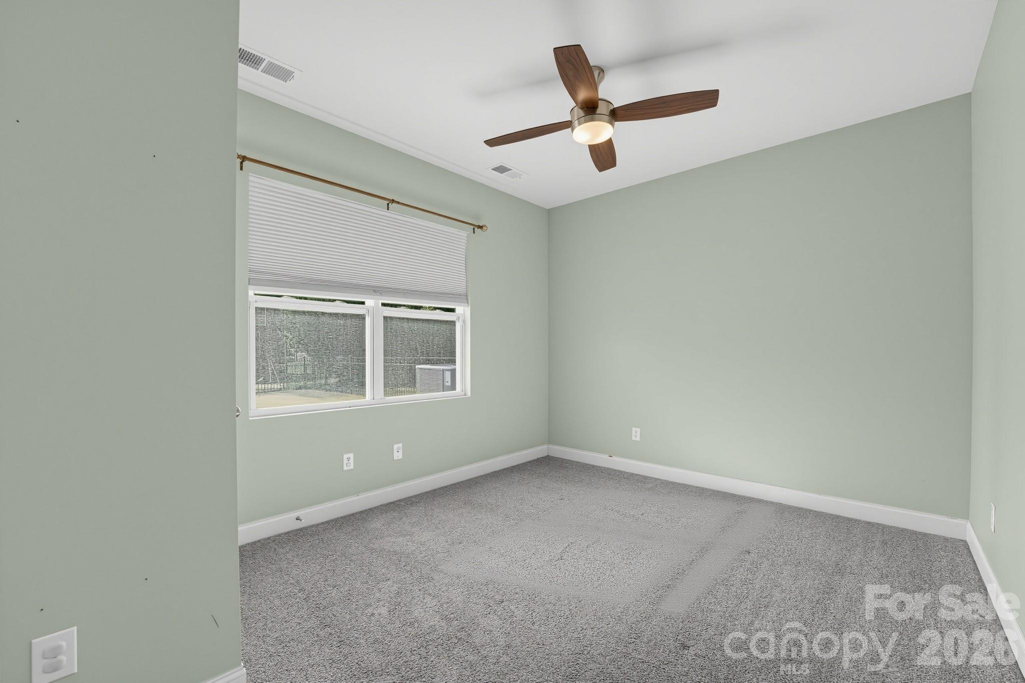 Single Family Residence at 284 Oakbourne Lane, Rock Hill, photo 23 of 26