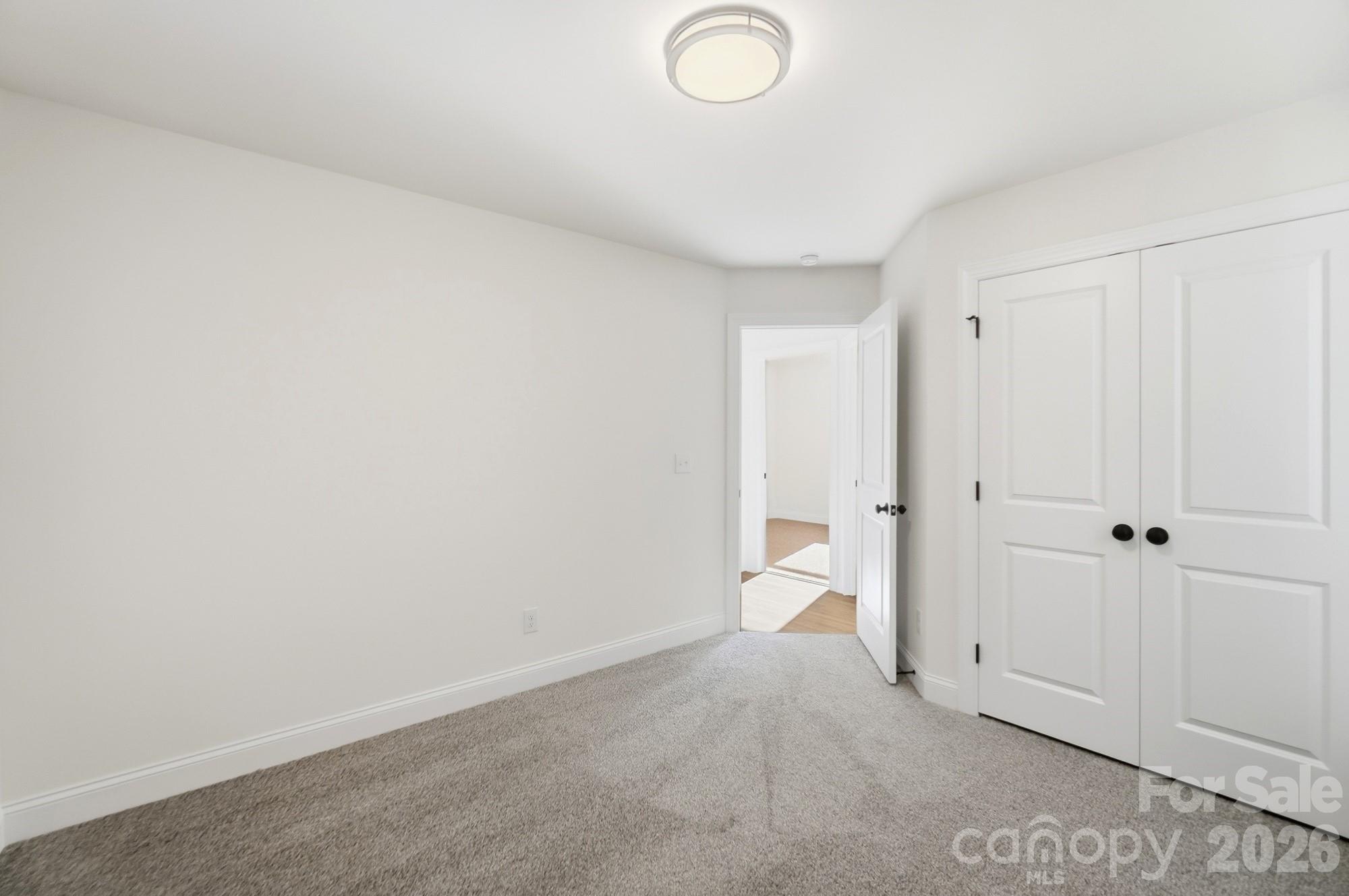 Single Family Residence at 1074 Mountain Crest Drive, Kings Mountain, photo 33 of 45