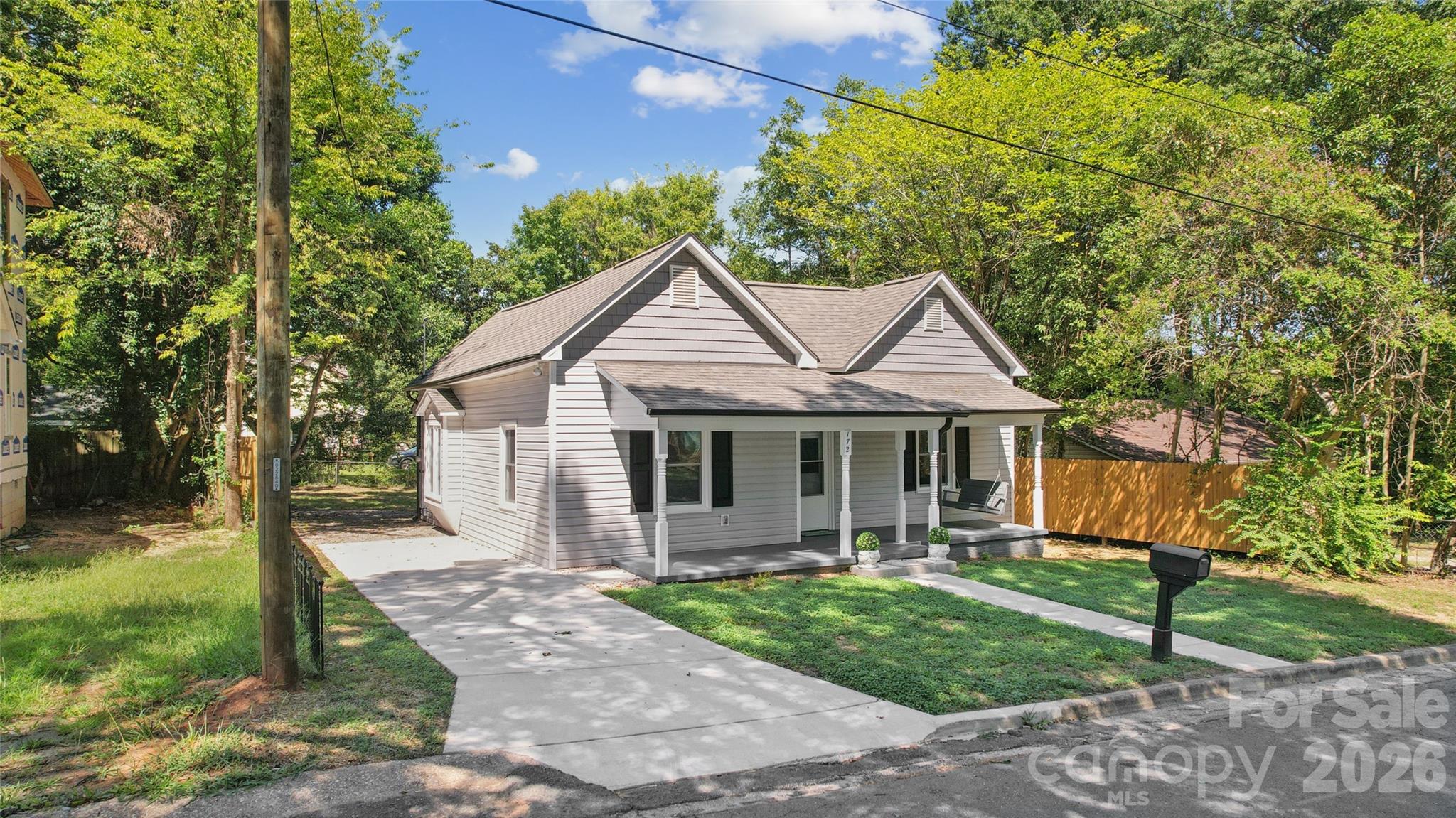 New concrete drive way - 172 Eudy Drive NW, Concord