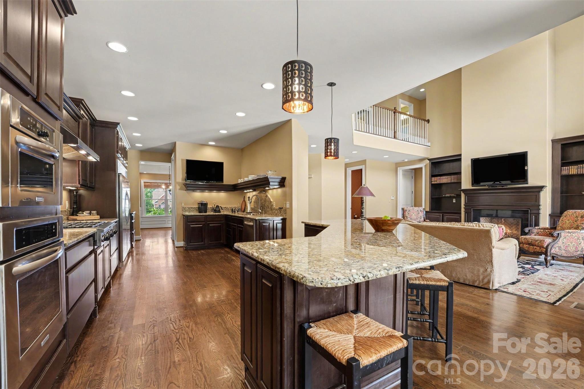Lots and Lots of cabinets and counter space perfect for entertaining. - 120 Palos Verde Drive, Mooresville