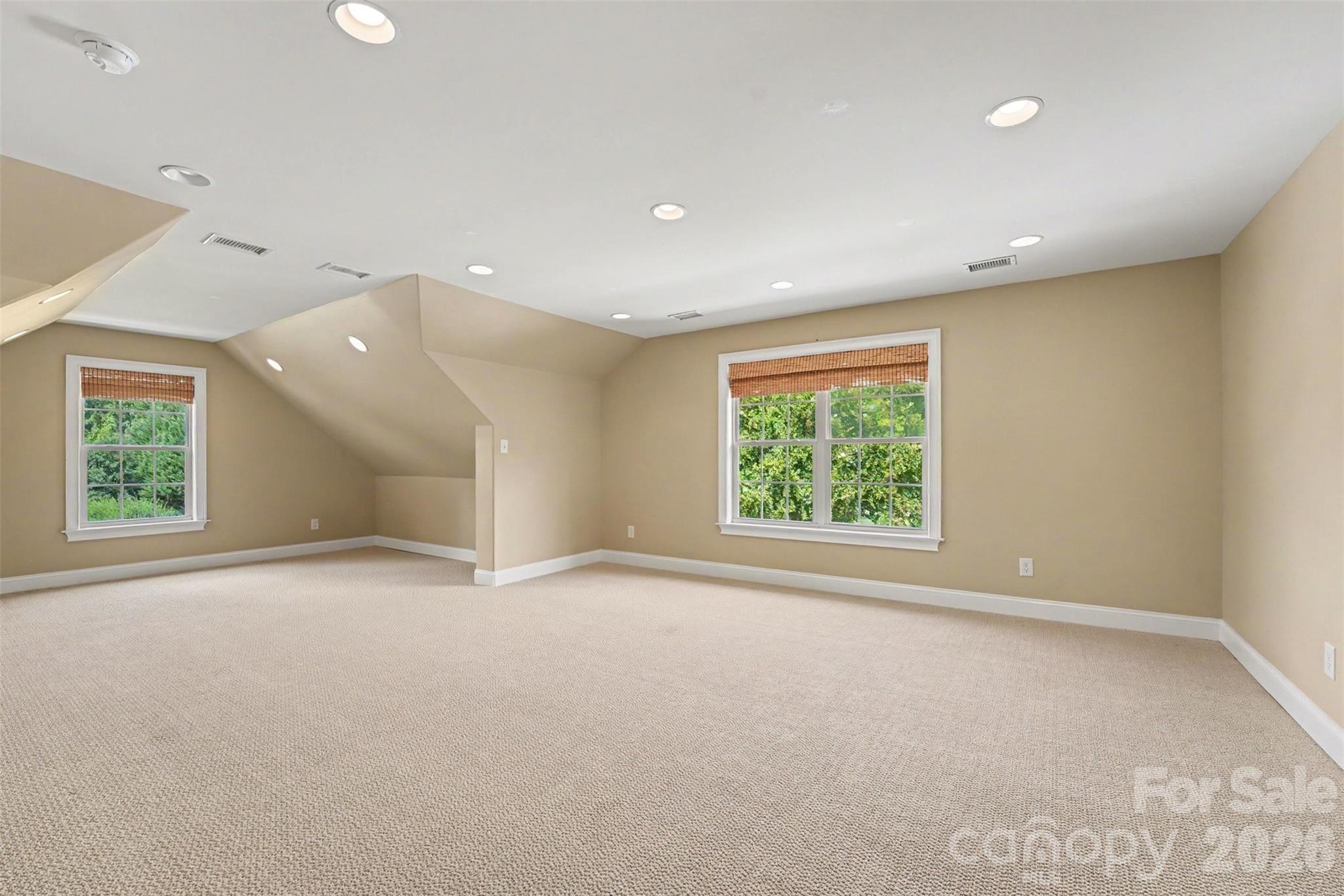 Single Family Residence at 120 Palos Verde Drive, Mooresville, photo 27 of 37