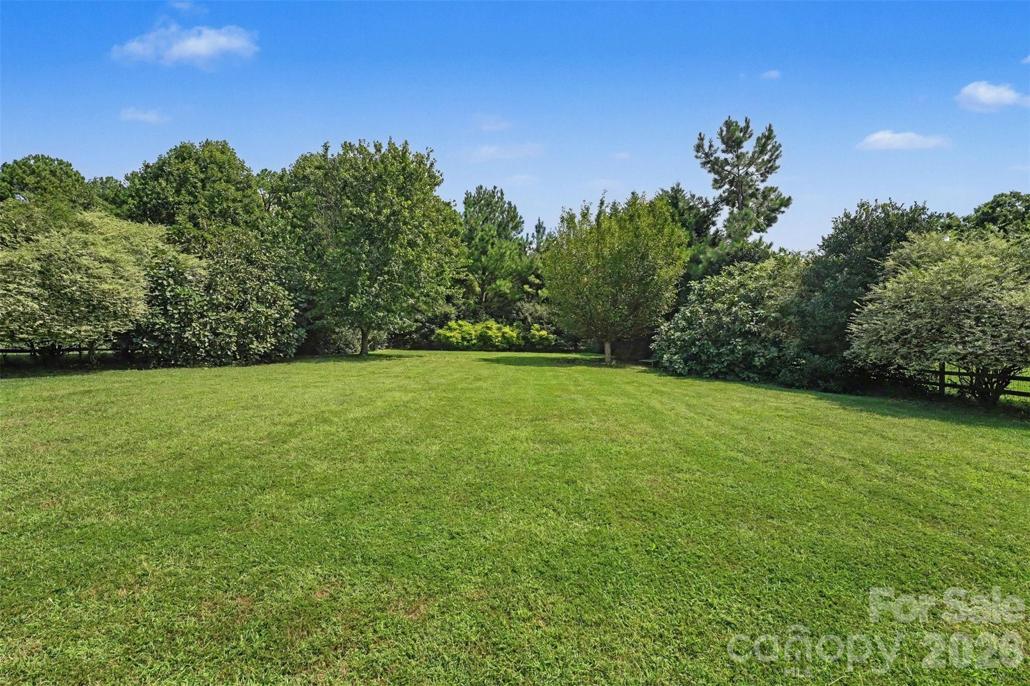 There are no words for this yard, you could probably put a soccer field in and still have room leftover. - 120 Palos Verde Drive, Mooresville