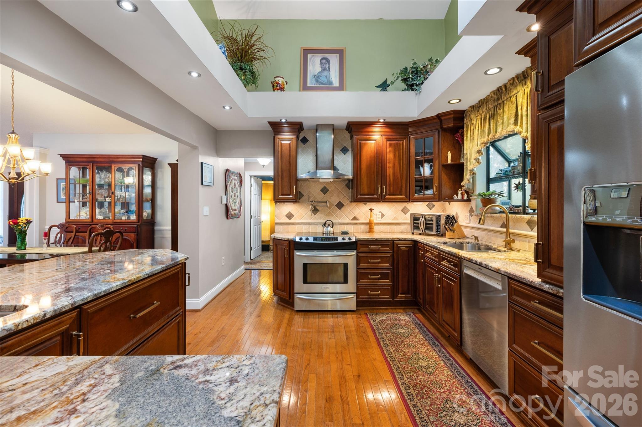 Open concept kitchen - 55 Heritage Drive, Lake Wylie