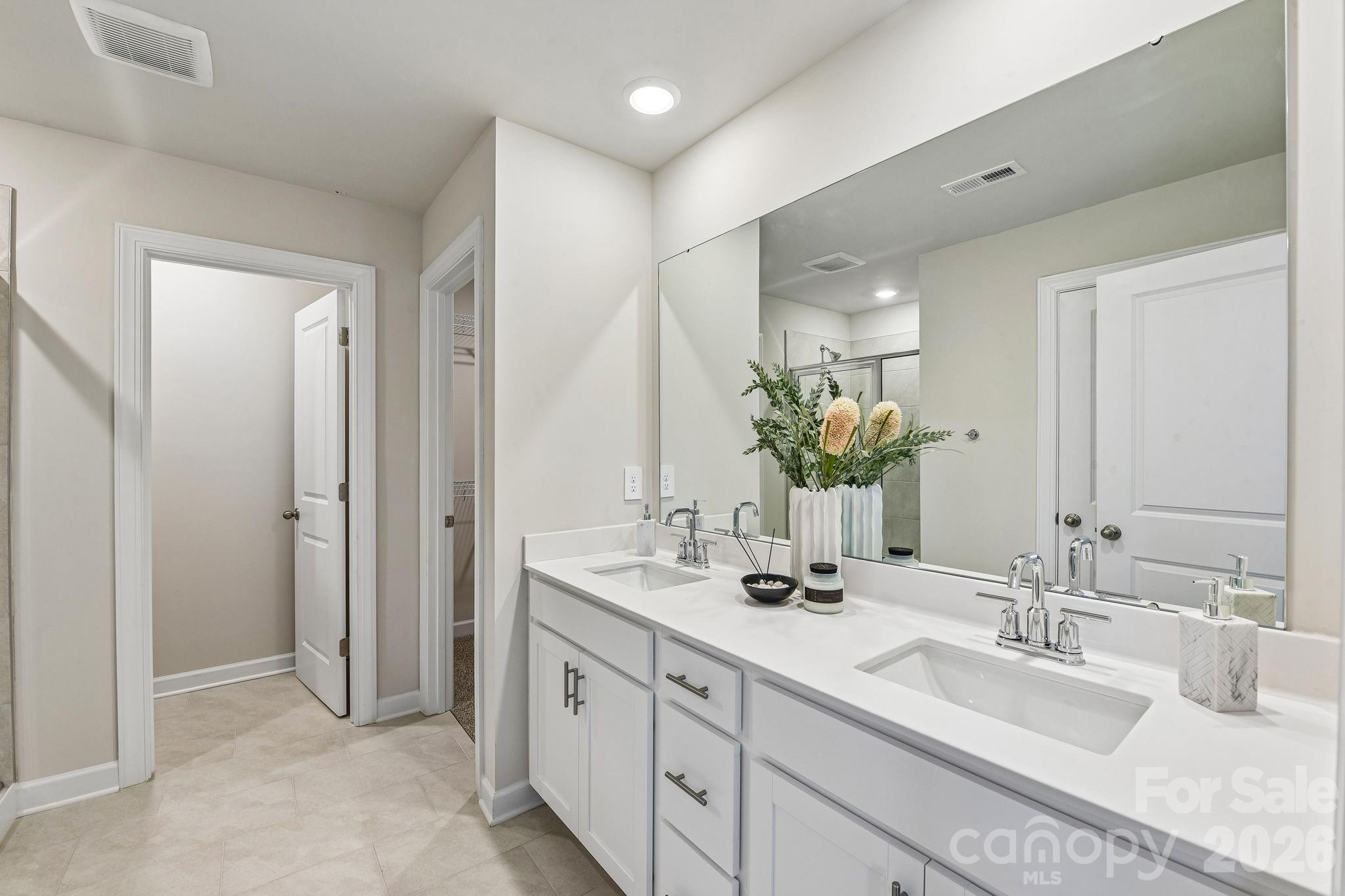 Single Family Residence at 205 Alden Court, Shelby, photo 17 of 19