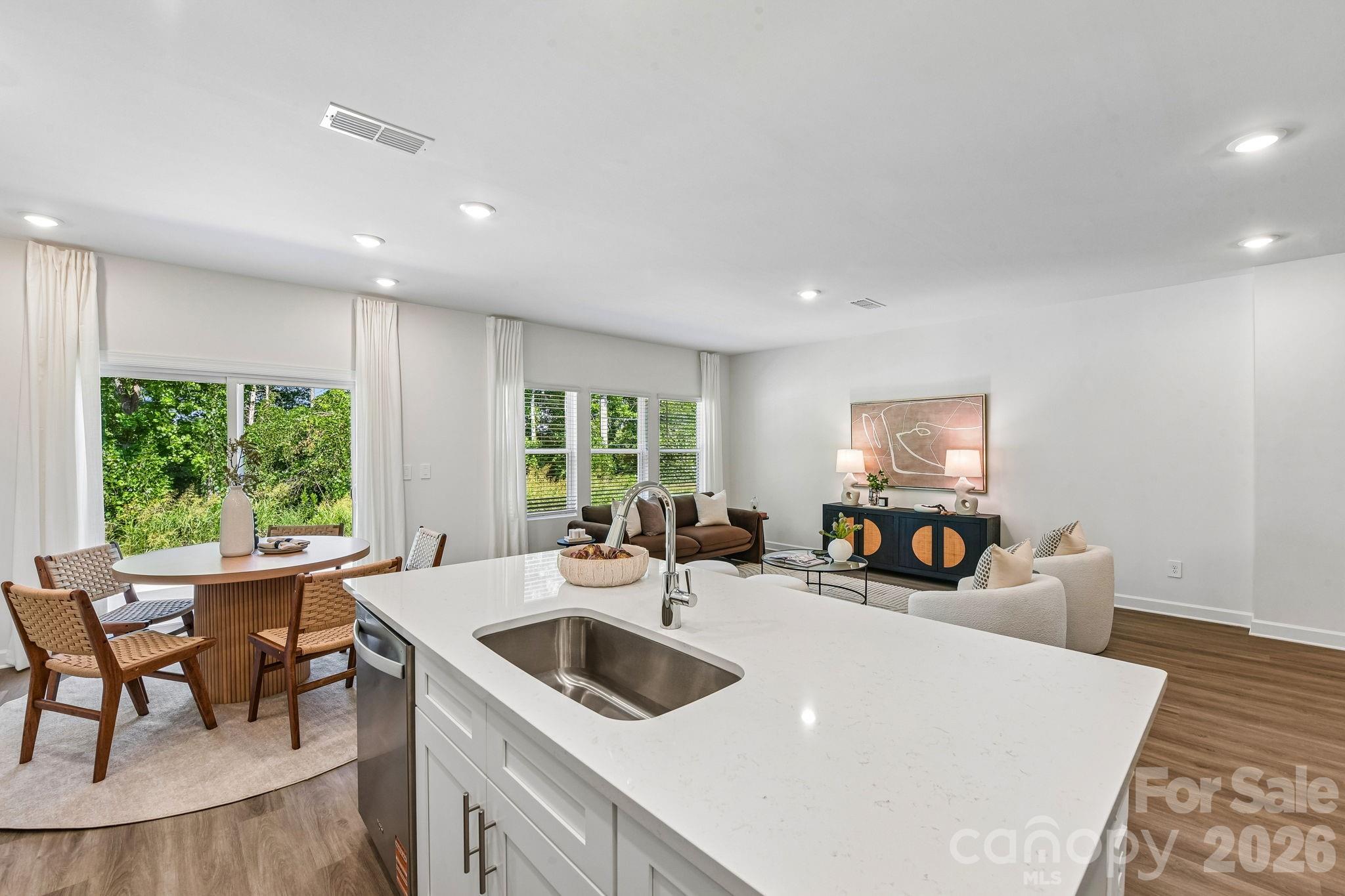 Single Family Residence at 2088 Sunflower Circle, Newton, photo 4 of 28