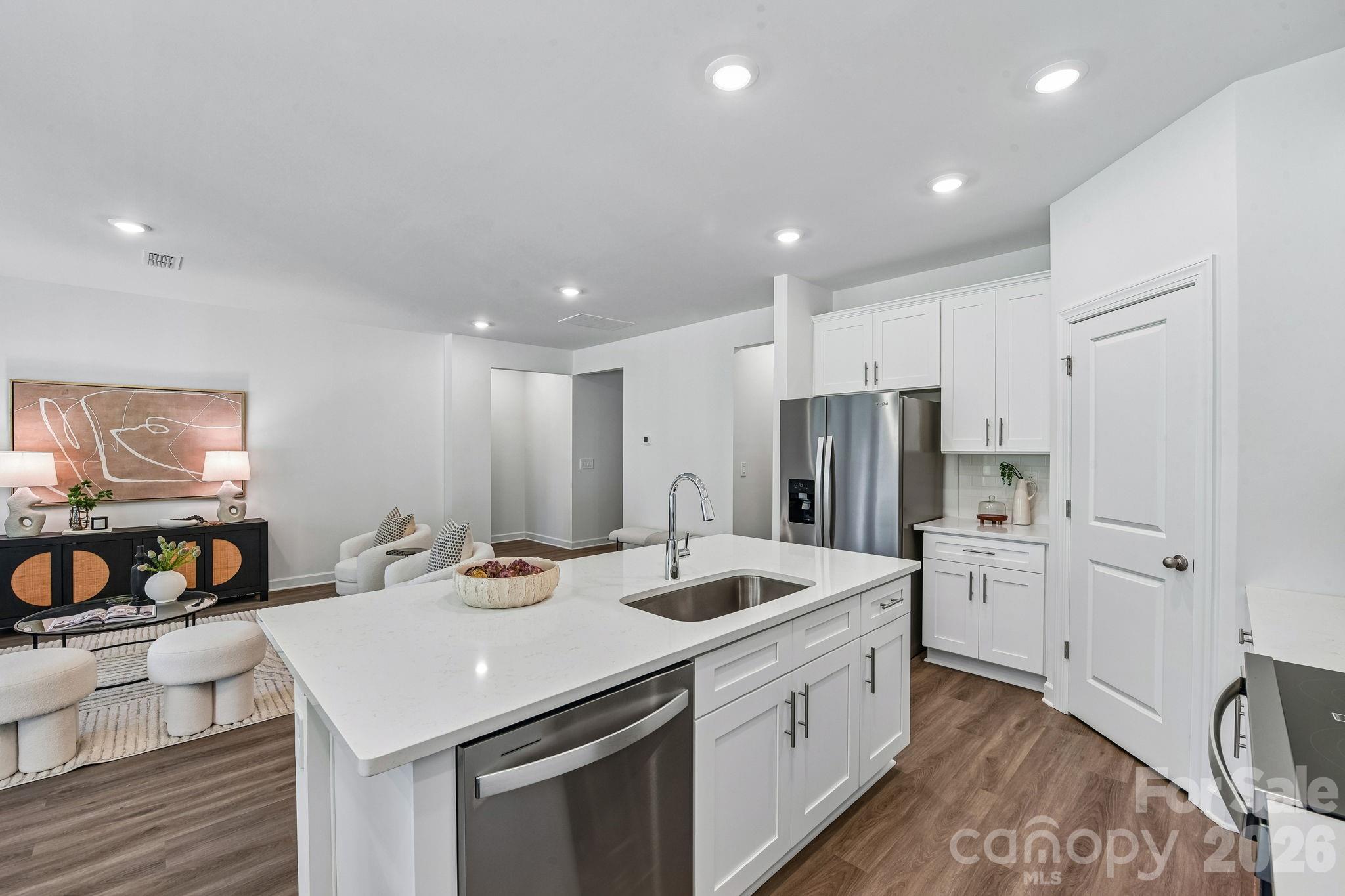 Single Family Residence at 2088 Sunflower Circle, Newton, photo 5 of 28