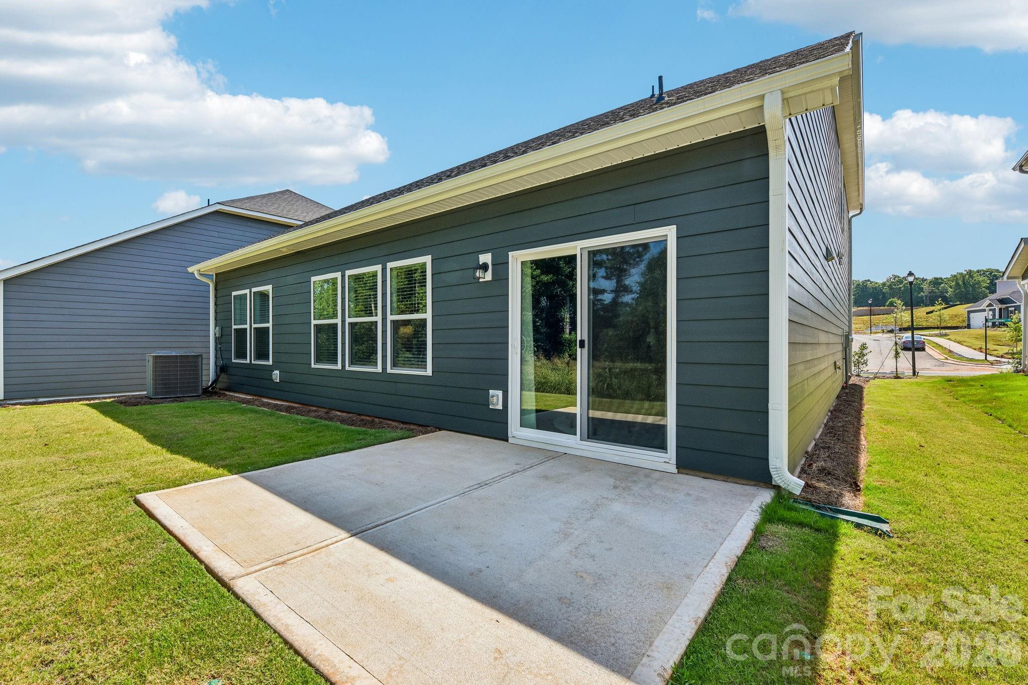 Single Family Residence at 2088 Sunflower Circle, Newton, photo 25 of 28