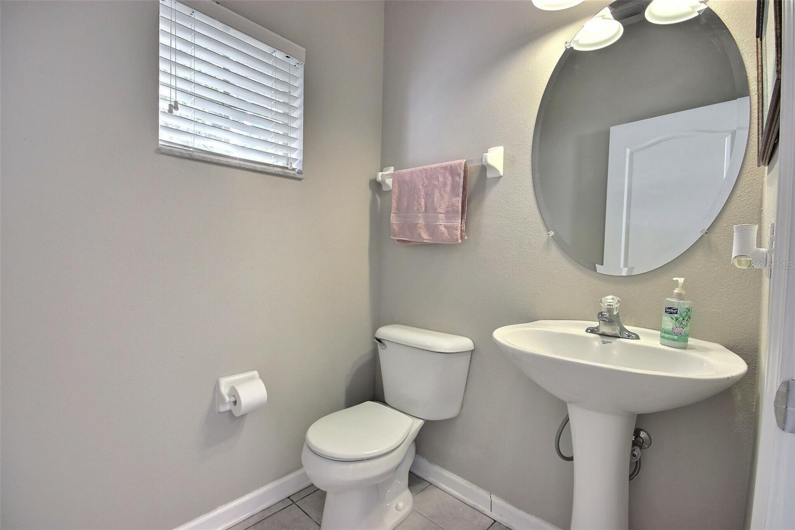 Townhouse at 8238 72ND ST E, BRADENTON, photo 3 of 25