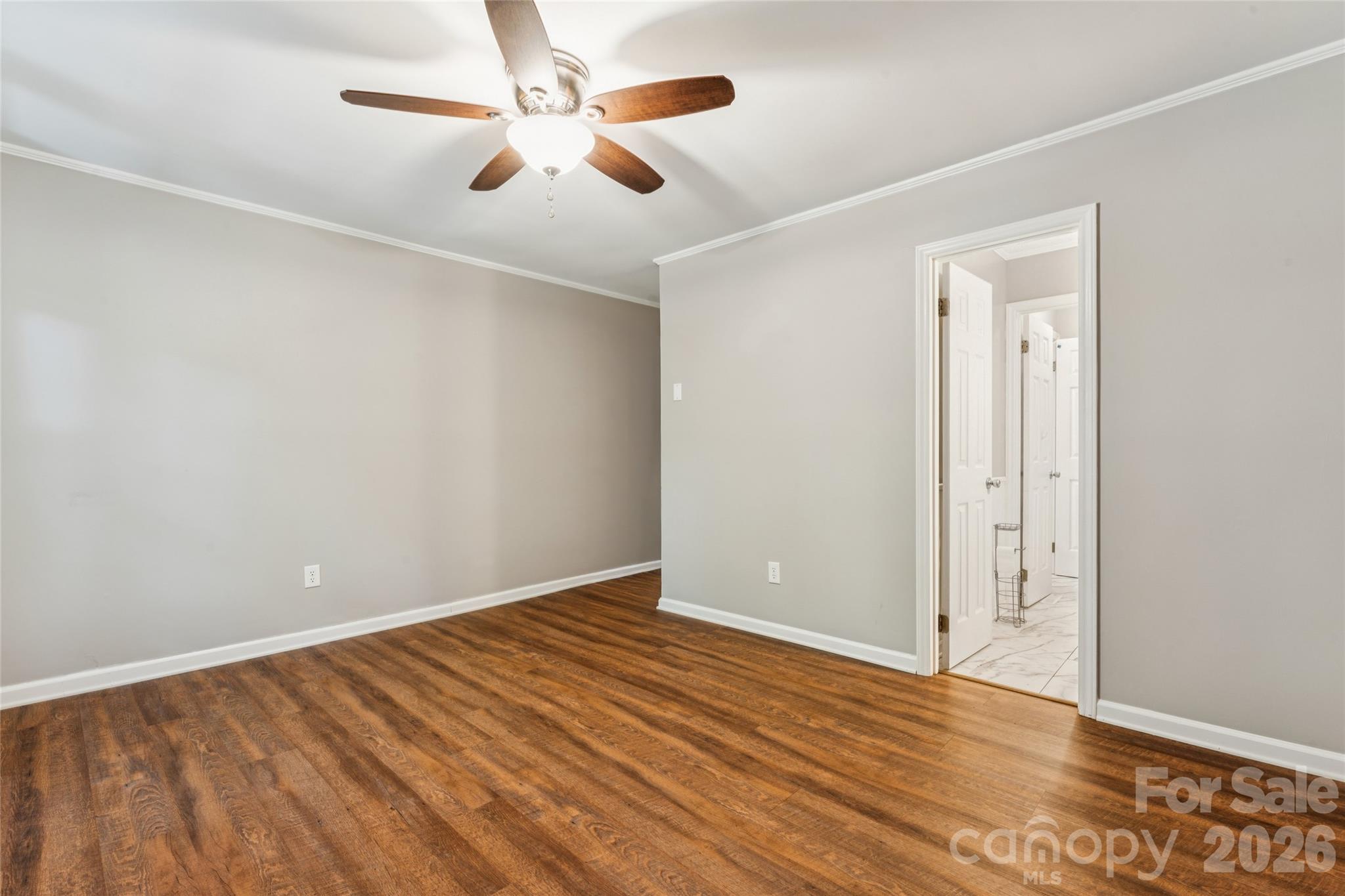 Single Family Residence at 611 Woodland Drive, Rockwell, photo 20 of 48