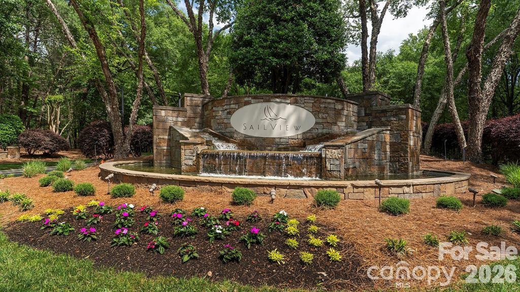 Sailview's beautiful entrance... - 7786 Chapel Creek Drive, Denver