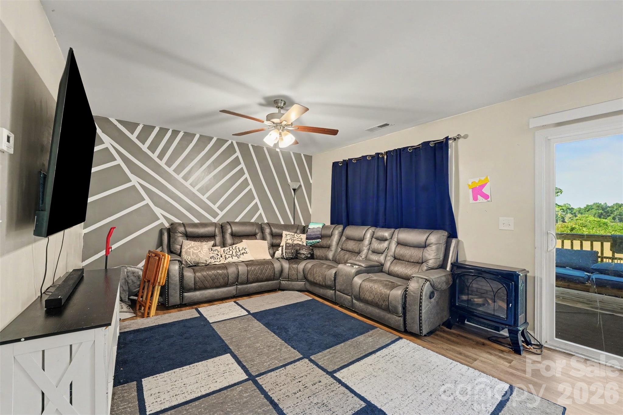 Single Family Residence at 815 Sunset Drive, Salisbury, photo 5 of 23