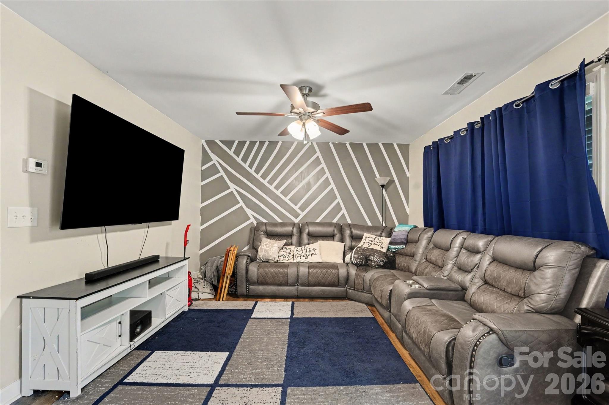 Single Family Residence at 815 Sunset Drive, Salisbury, photo 6 of 23