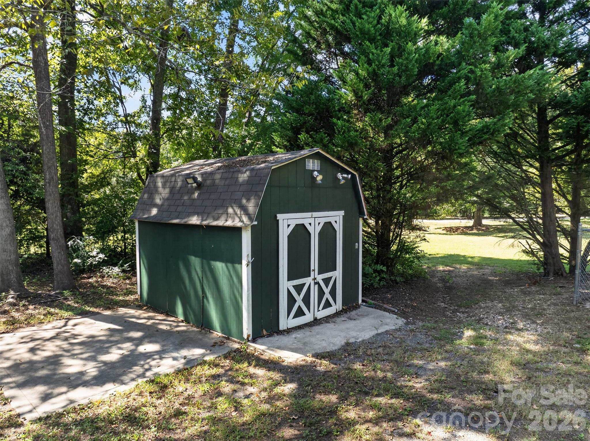 Additional Shed - 4043 Thompson Road, Lancaster
