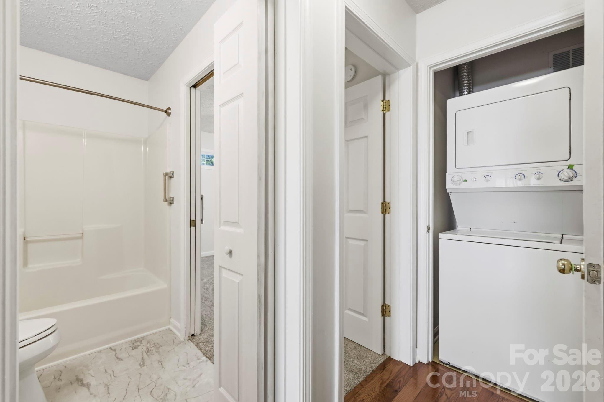 Laundry Next to 2nd BR Bathroom - 8A Bent Grass Court, Black Mountain