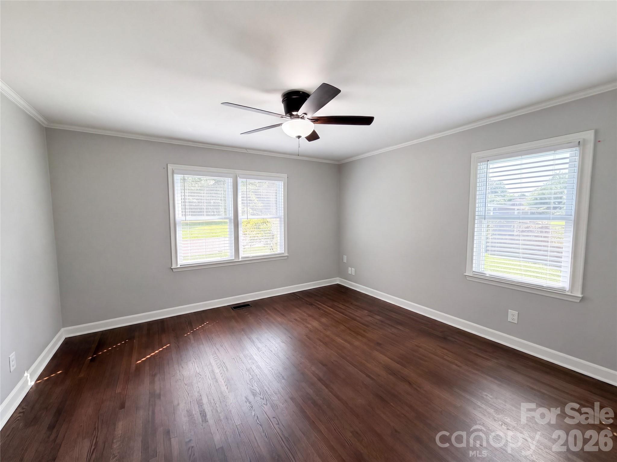 Single Family Residence at 5630 S New Hope Road, Belmont, photo 3 of 18