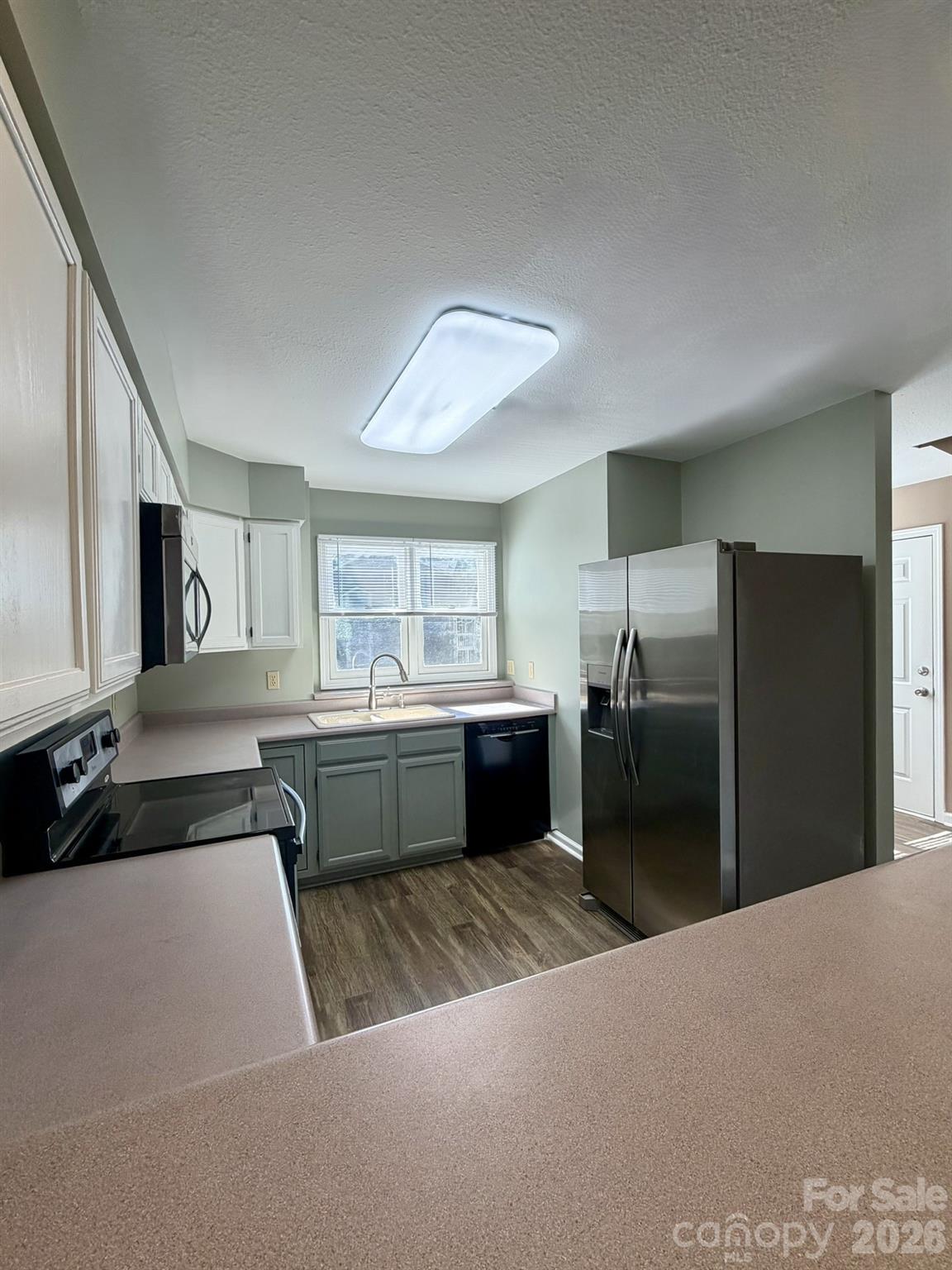 Condominium at 22 Willow Tree Run, Asheville, photo 13 of 45