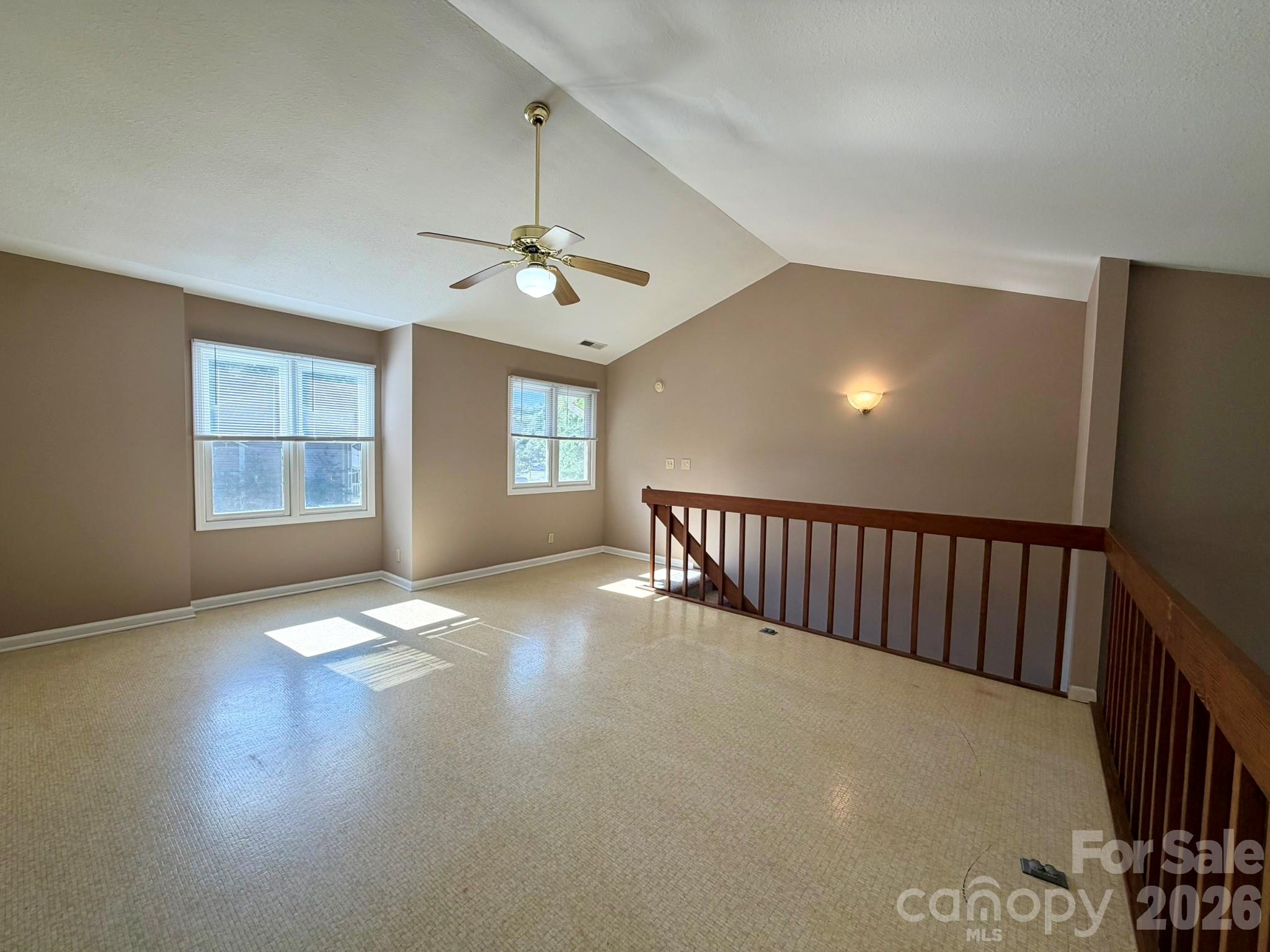 Condominium at 22 Willow Tree Run, Asheville, photo 16 of 45