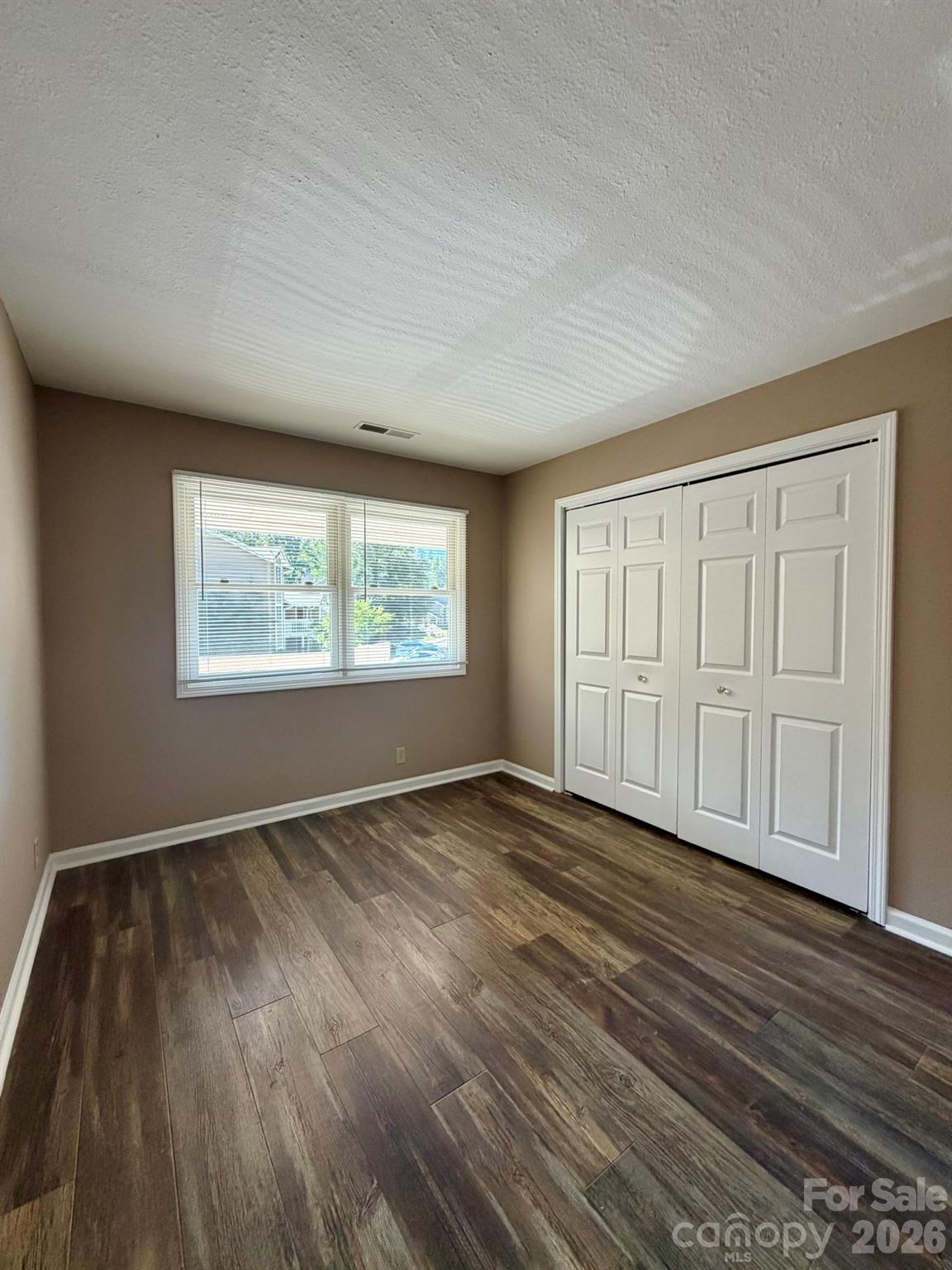 Condominium at 22 Willow Tree Run, Asheville, photo 25 of 45
