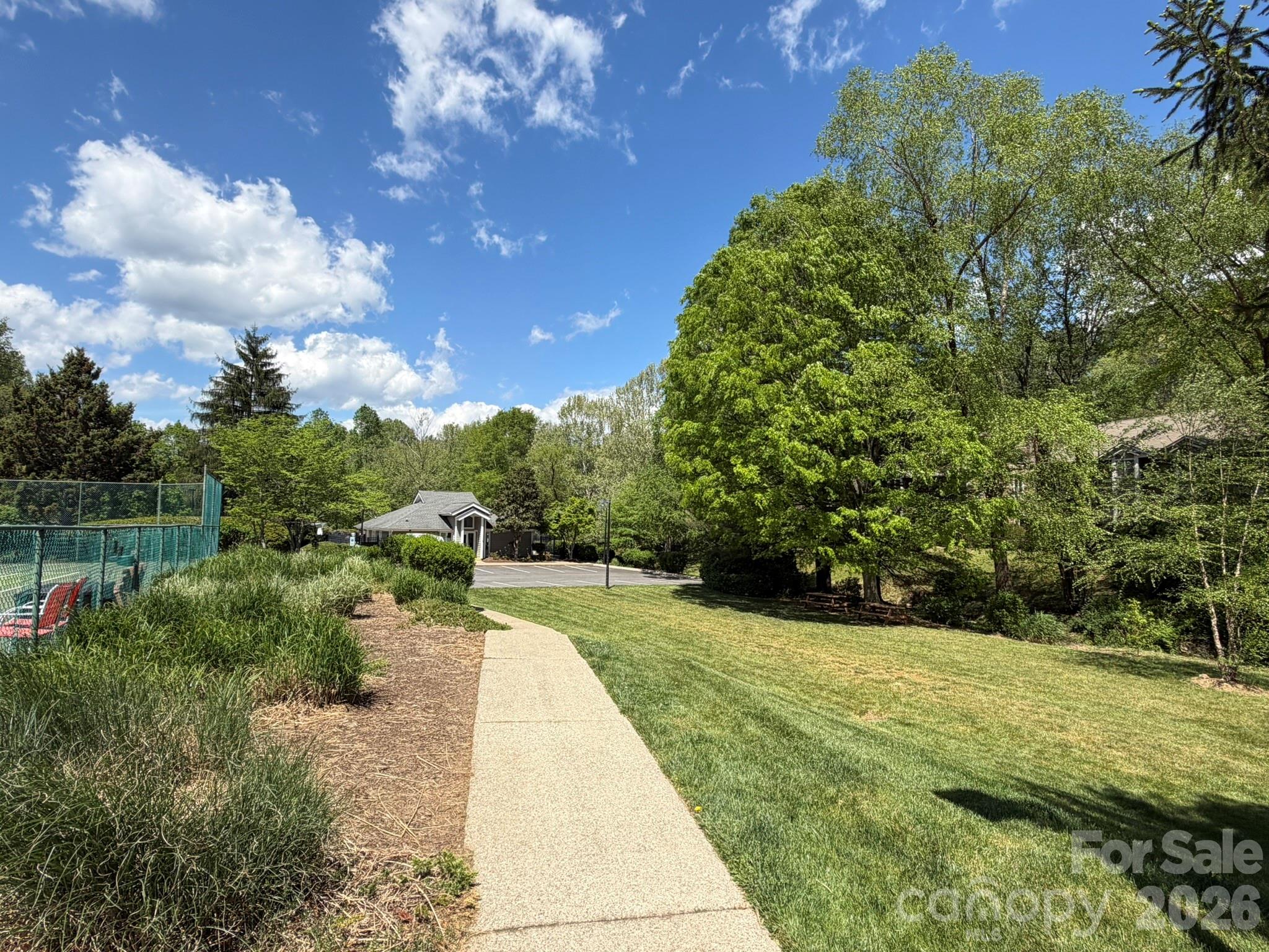Condominium at 22 Willow Tree Run, Asheville, photo 37 of 45
