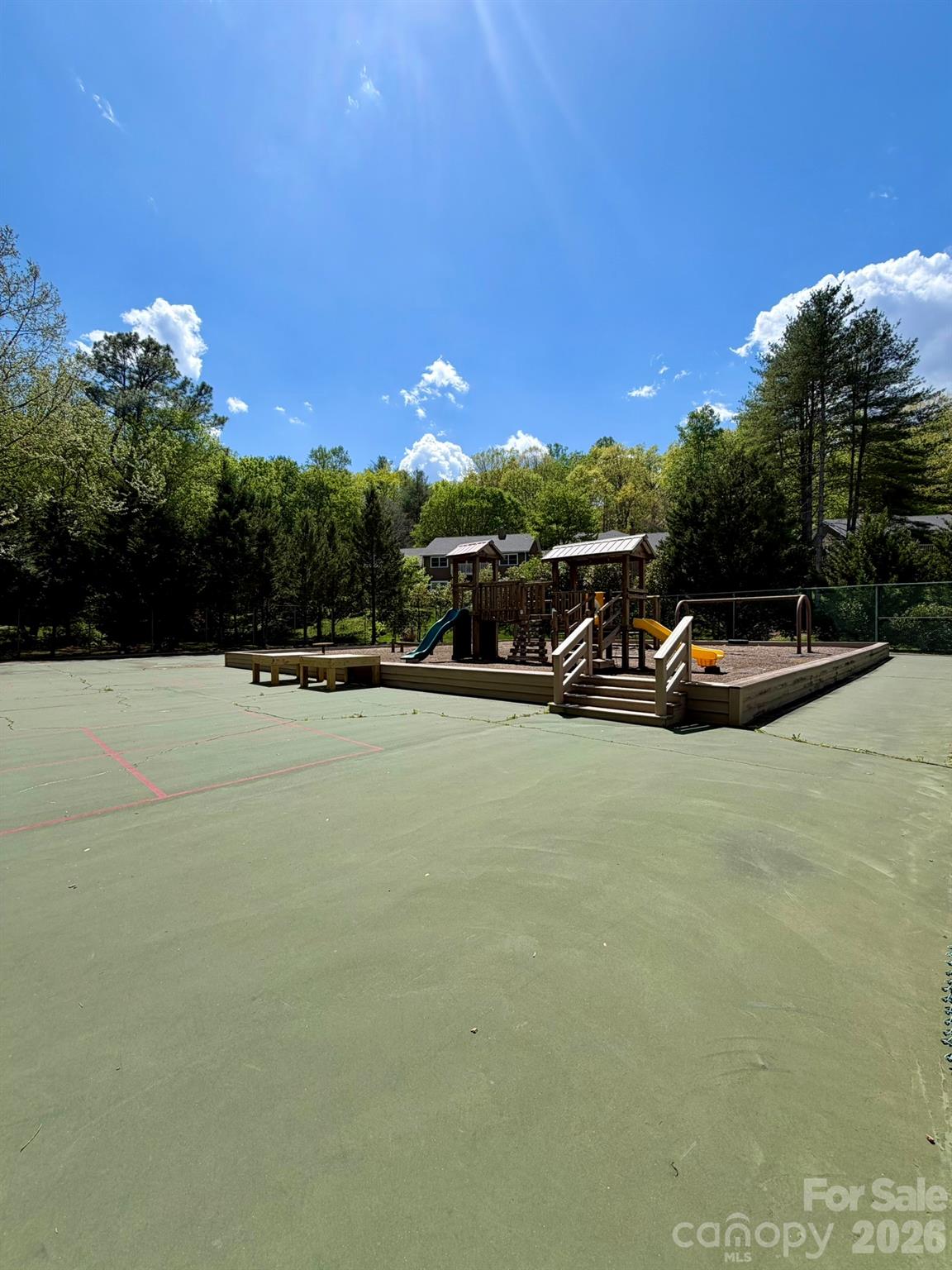 Condominium at 22 Willow Tree Run, Asheville, photo 43 of 45