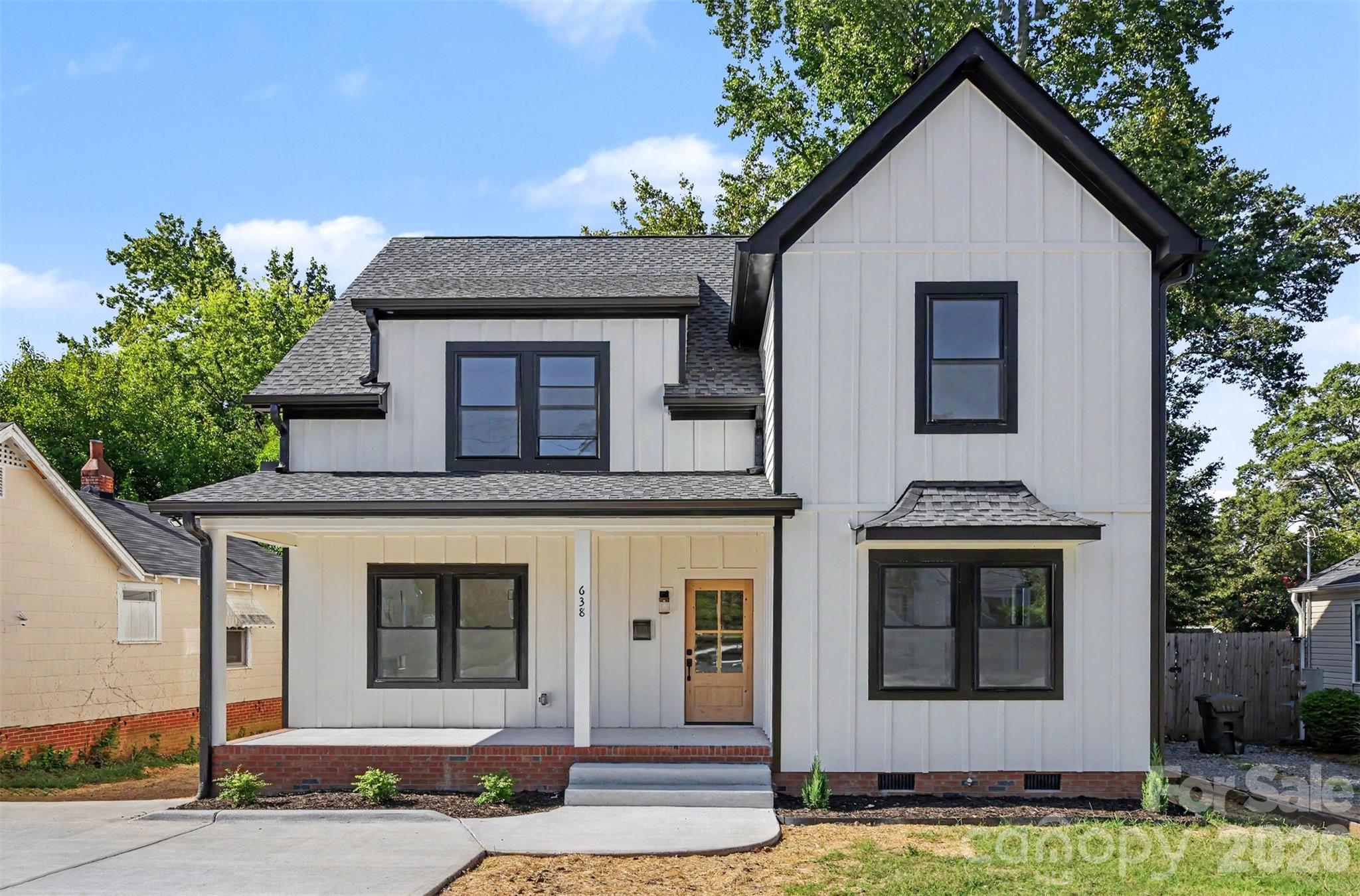 638 E Black Street