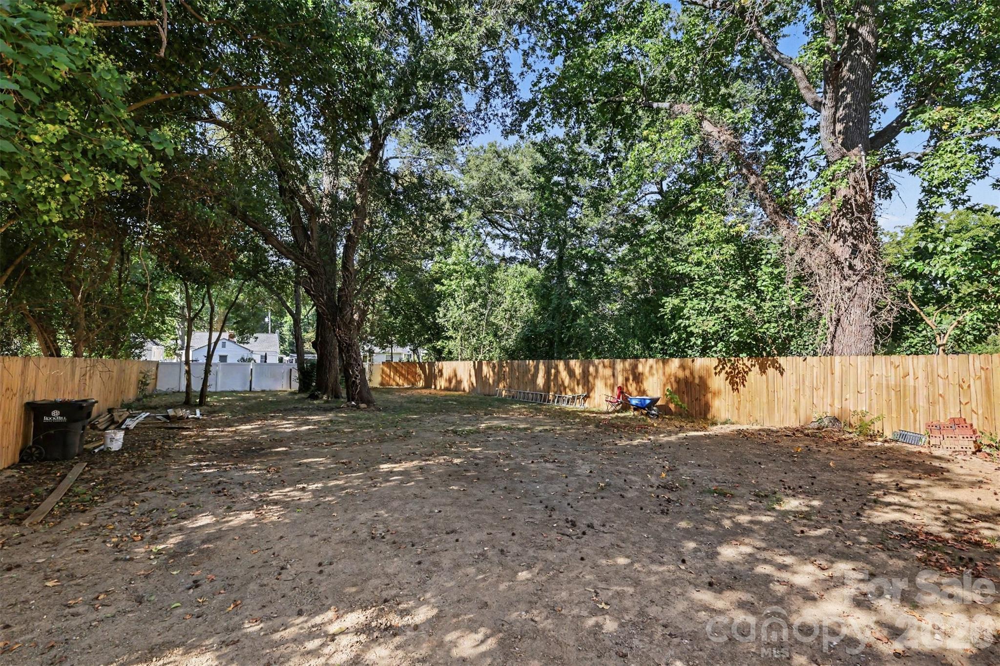 Single Family Residence at 638 E Black Street, Rock Hill, photo 28 of 31